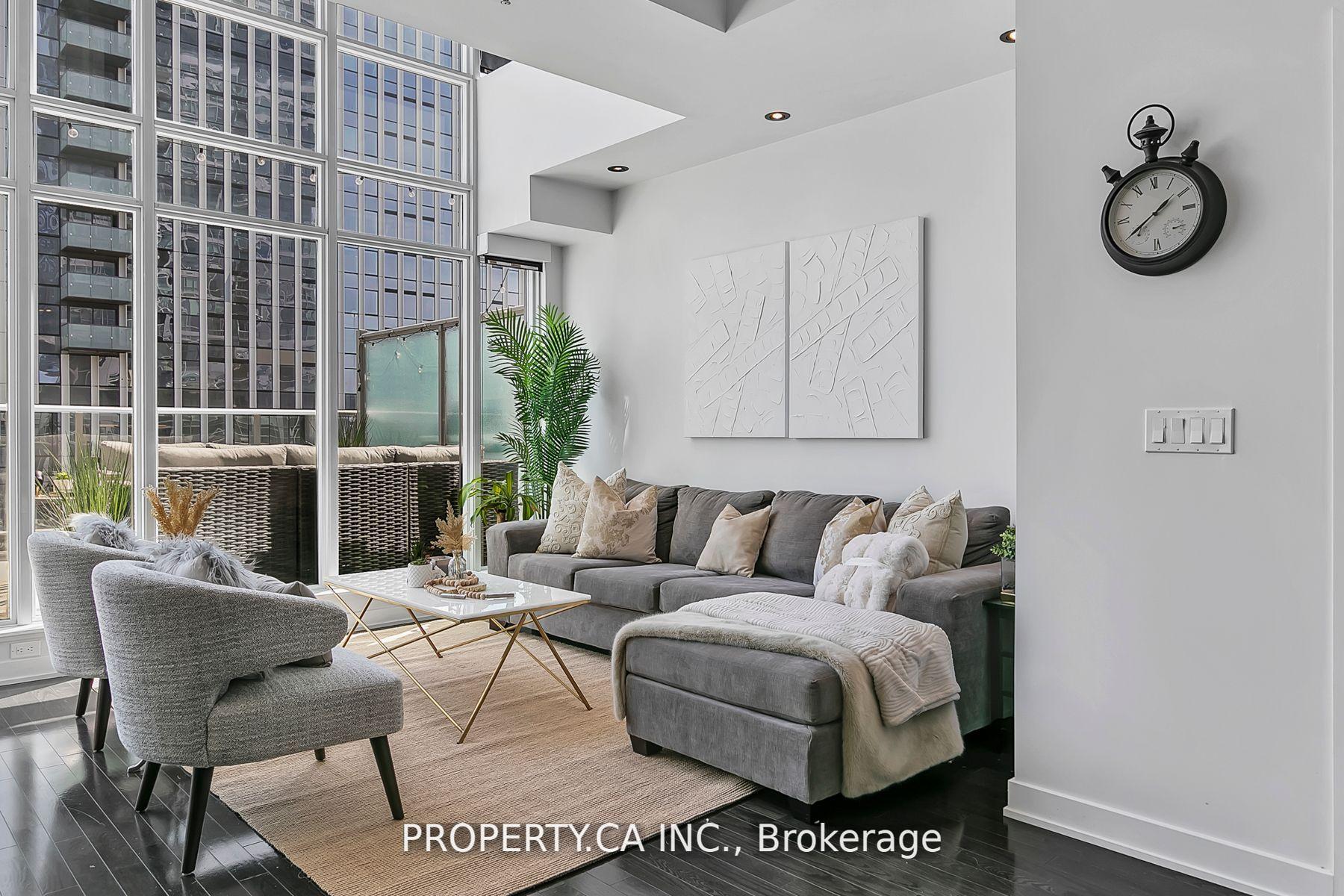 #UPH19 - 21 Nelson St, Toronto, ON M5V3H9 | 1 Bedroom 2 Bathroom Condo Apt | Image 4