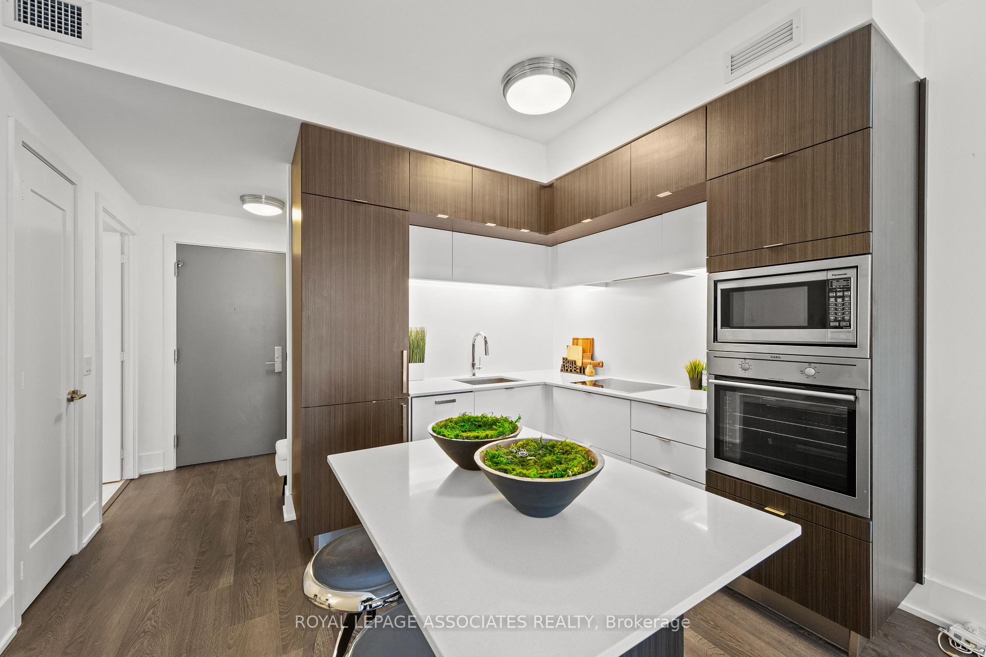 #507 - 15 Merchants' Wharf, Toronto, ON M5A0N8 | 1 Bedroom 1 Bathroom Condo Apt | Image 7