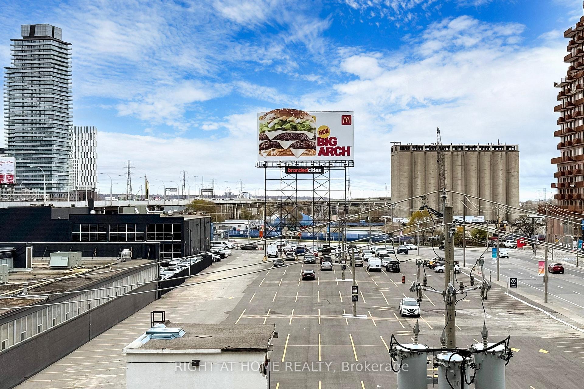 #312 - 12 Bonnycastle St, Toronto, ON M5A0C8 | 1 Bedroom 1 Bathroom Condo Apt | Image 31