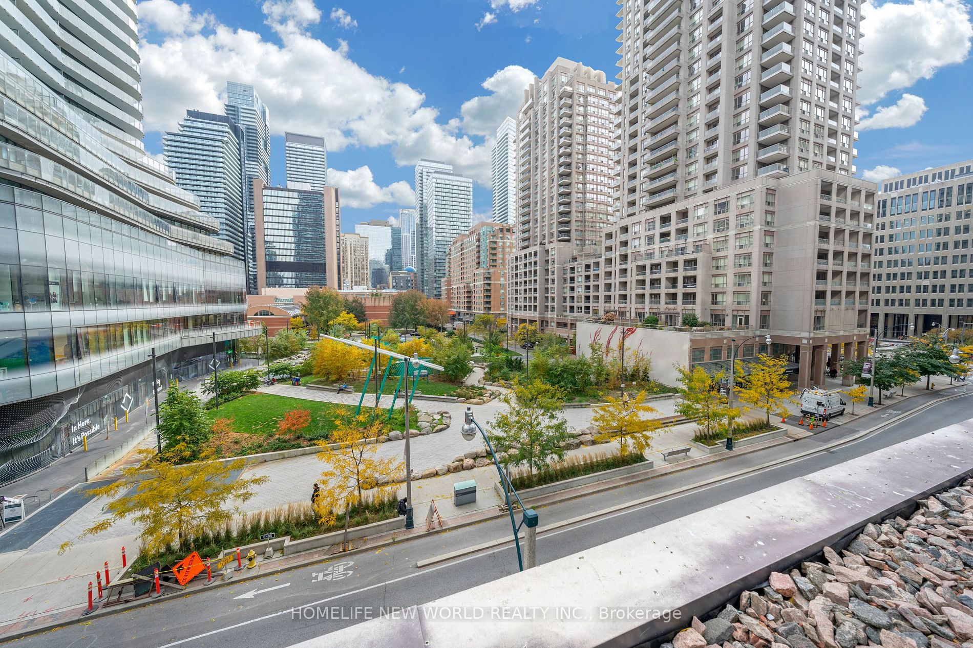 #512 - 24 Wellesley St W, Toronto, ON M4Y2X6 | 1 Bedroom 2 Bathroom Condo Apt | Image 25