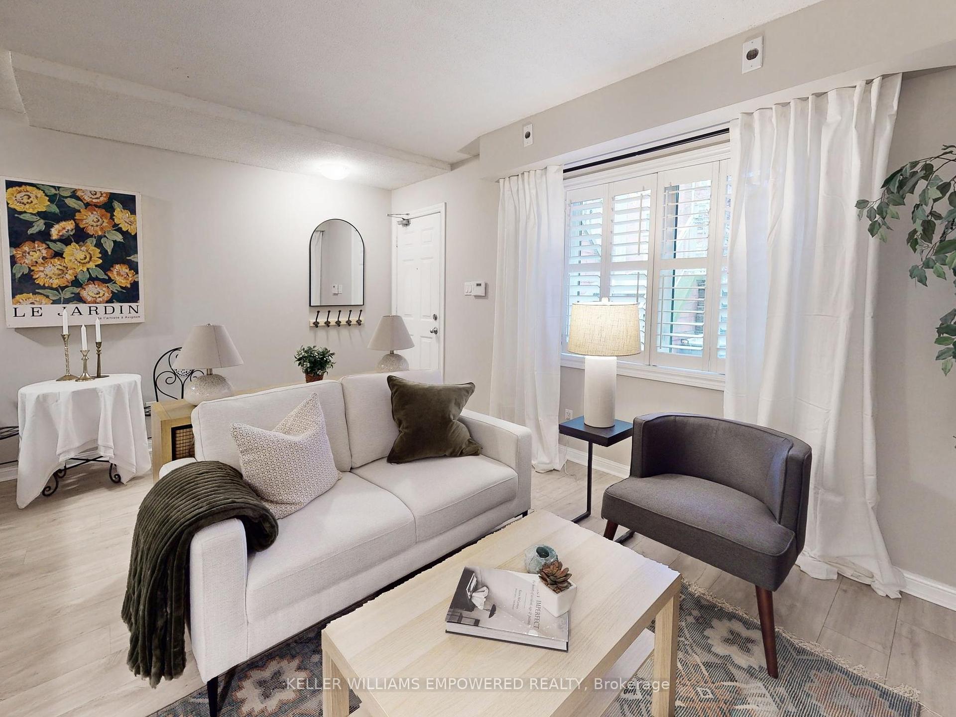 #701 - 7 Sudbury St N, Toronto, ON M6J3W6 | 2 Bedroom 1 Bathroom Condo Townhouse | Image 4