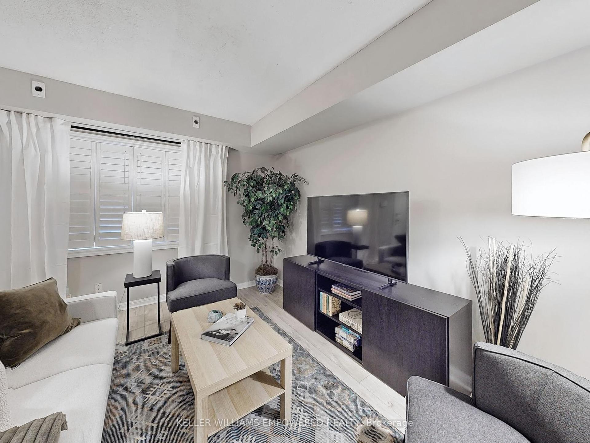 #701 - 7 Sudbury St N, Toronto, ON M6J3W6 | 2 Bedroom 1 Bathroom Condo Townhouse | Image 5