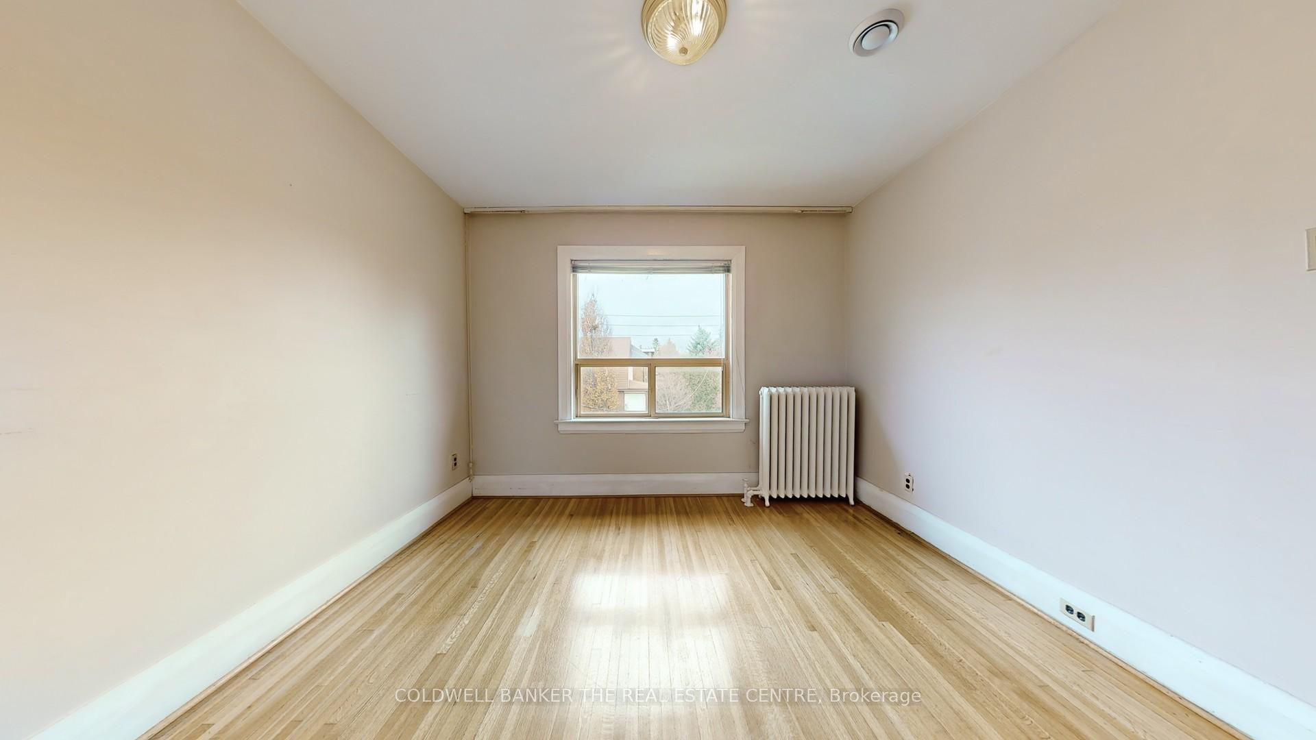 261 Winona Dr, Toronto, ON M6C3S6 | 4 Bedroom 2 Bathroom Detached House | Image 15