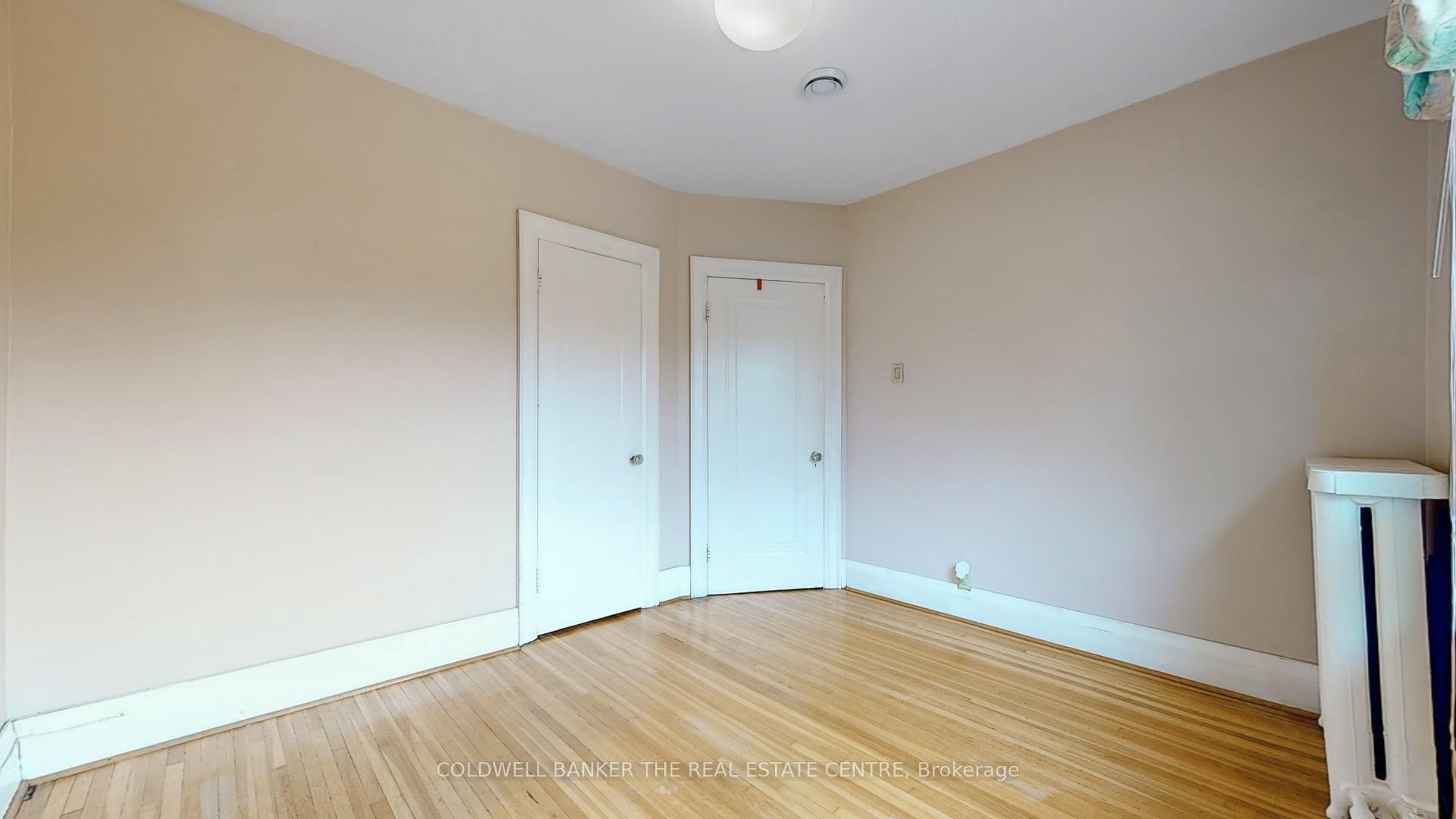 261 Winona Dr, Toronto, ON M6C3S6 | 4 Bedroom 2 Bathroom Detached House | Image 18