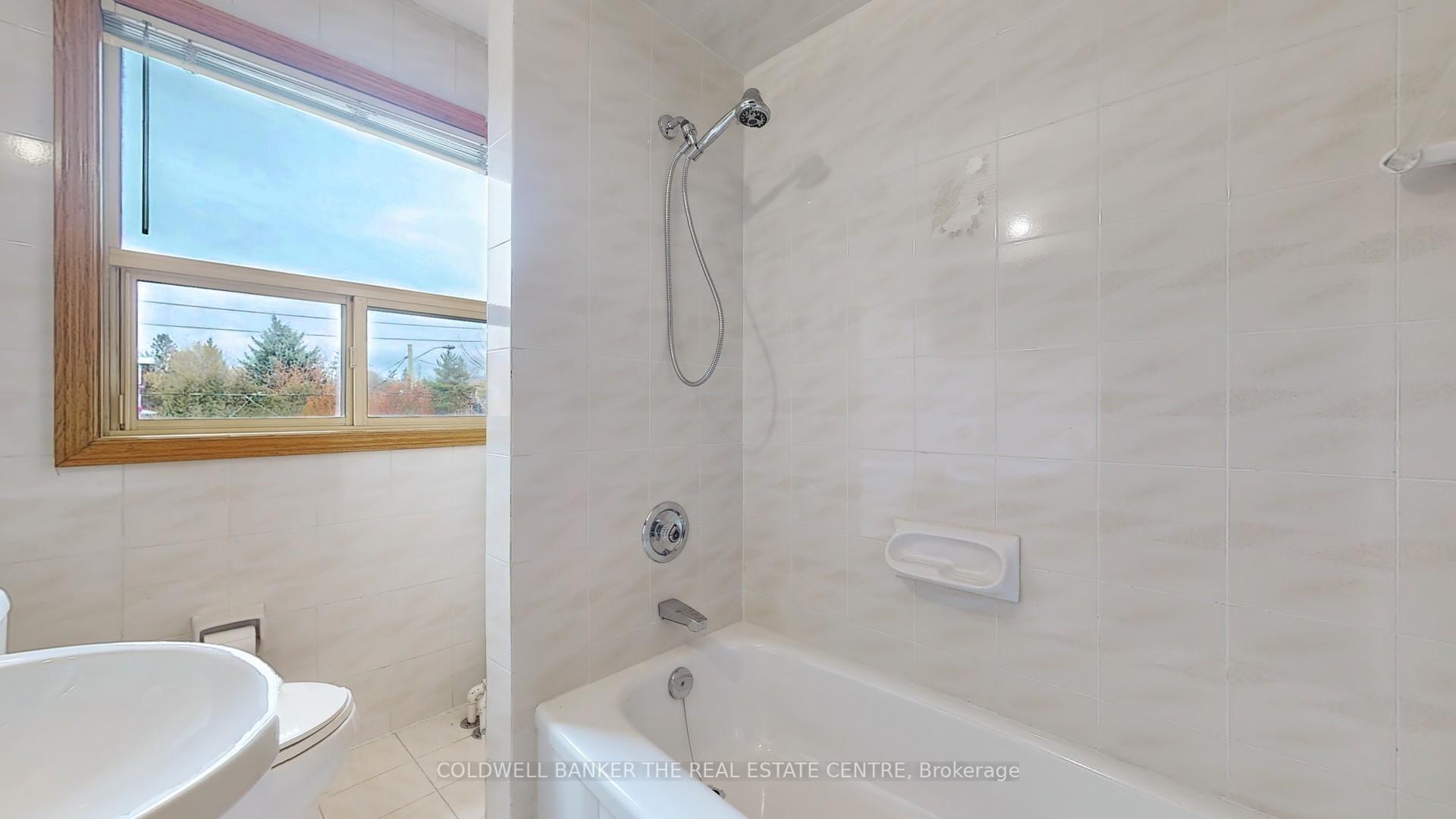 261 Winona Dr, Toronto, ON M6C3S6 | 4 Bedroom 2 Bathroom Detached House | Image 21