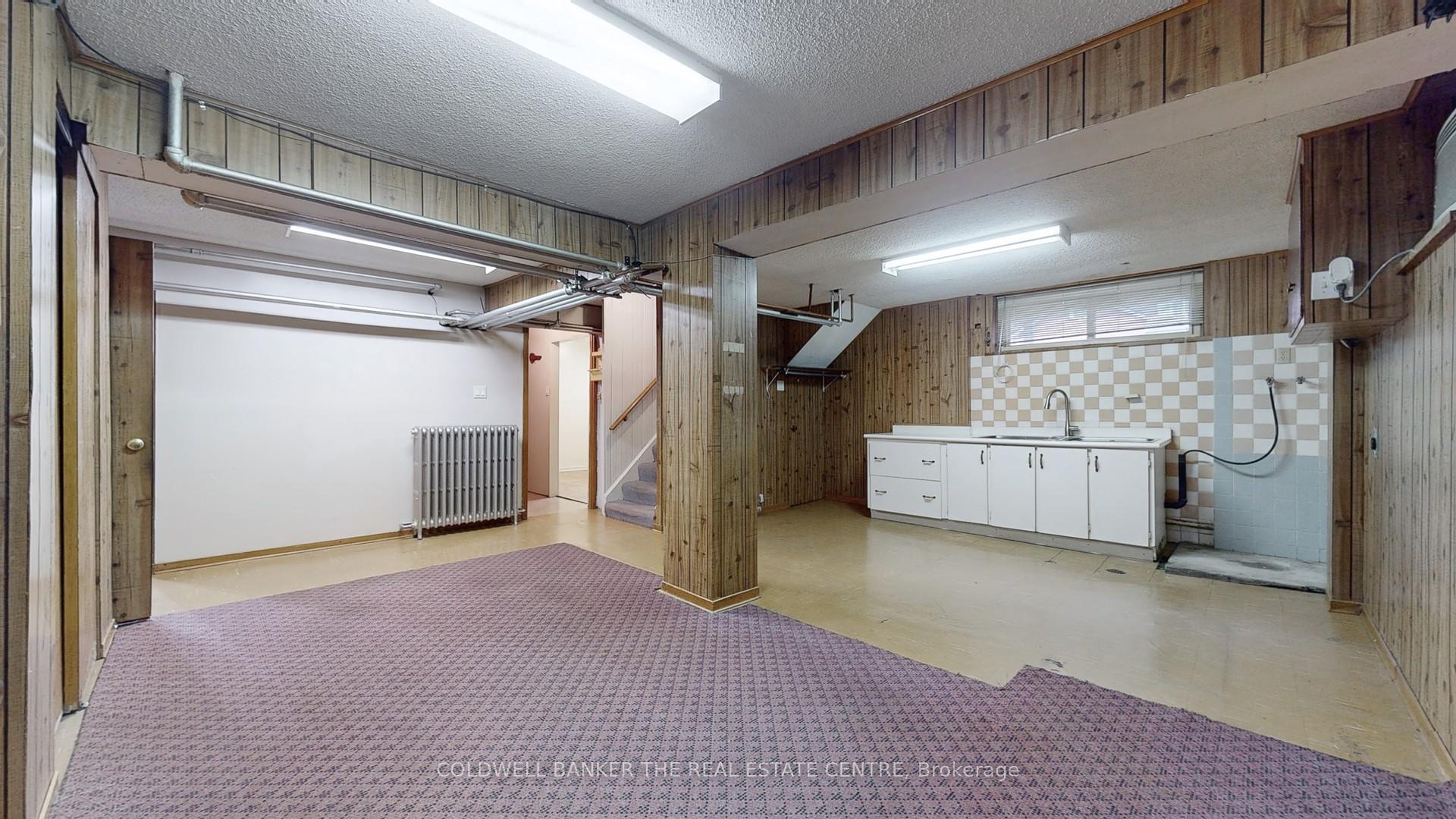 261 Winona Dr, Toronto, ON M6C3S6 | 4 Bedroom 2 Bathroom Detached House | Image 22