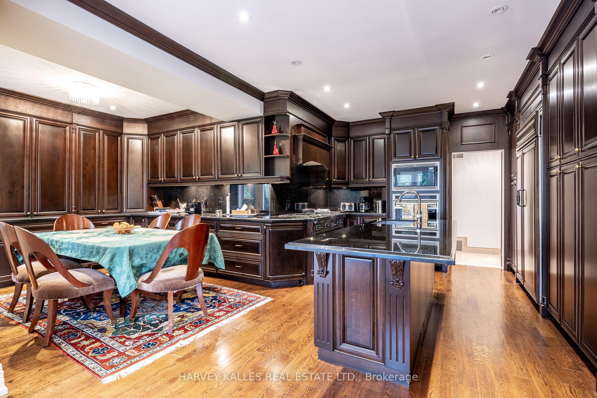 6 Versailles Crt, Toronto, ON M3B2A9 | 4 Bedroom 5 Bathroom Detached House | Image 13