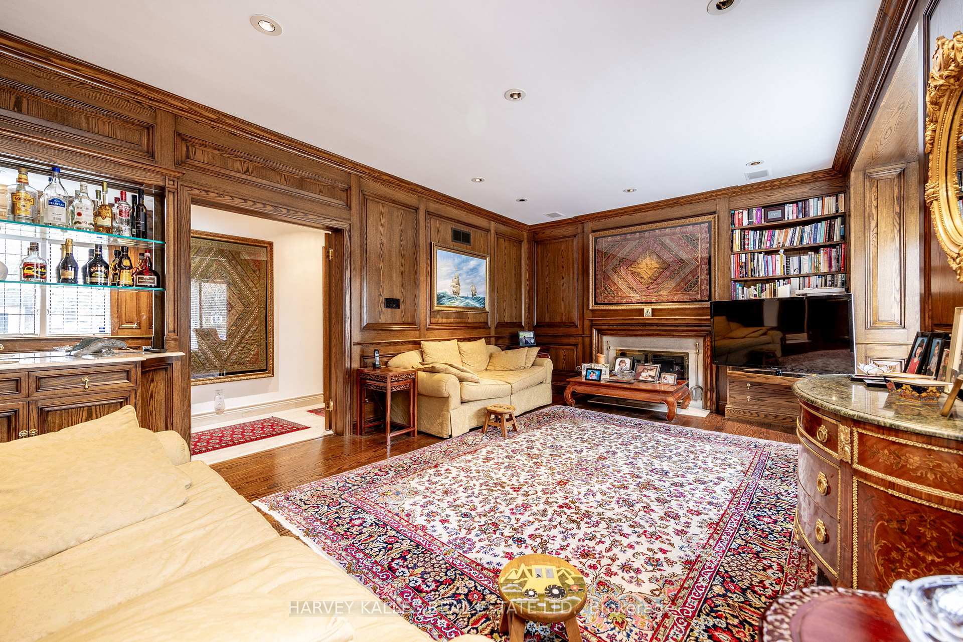 6 Versailles Crt, Toronto, ON M3B2A9 | 4 Bedroom 5 Bathroom Detached House | Image 16