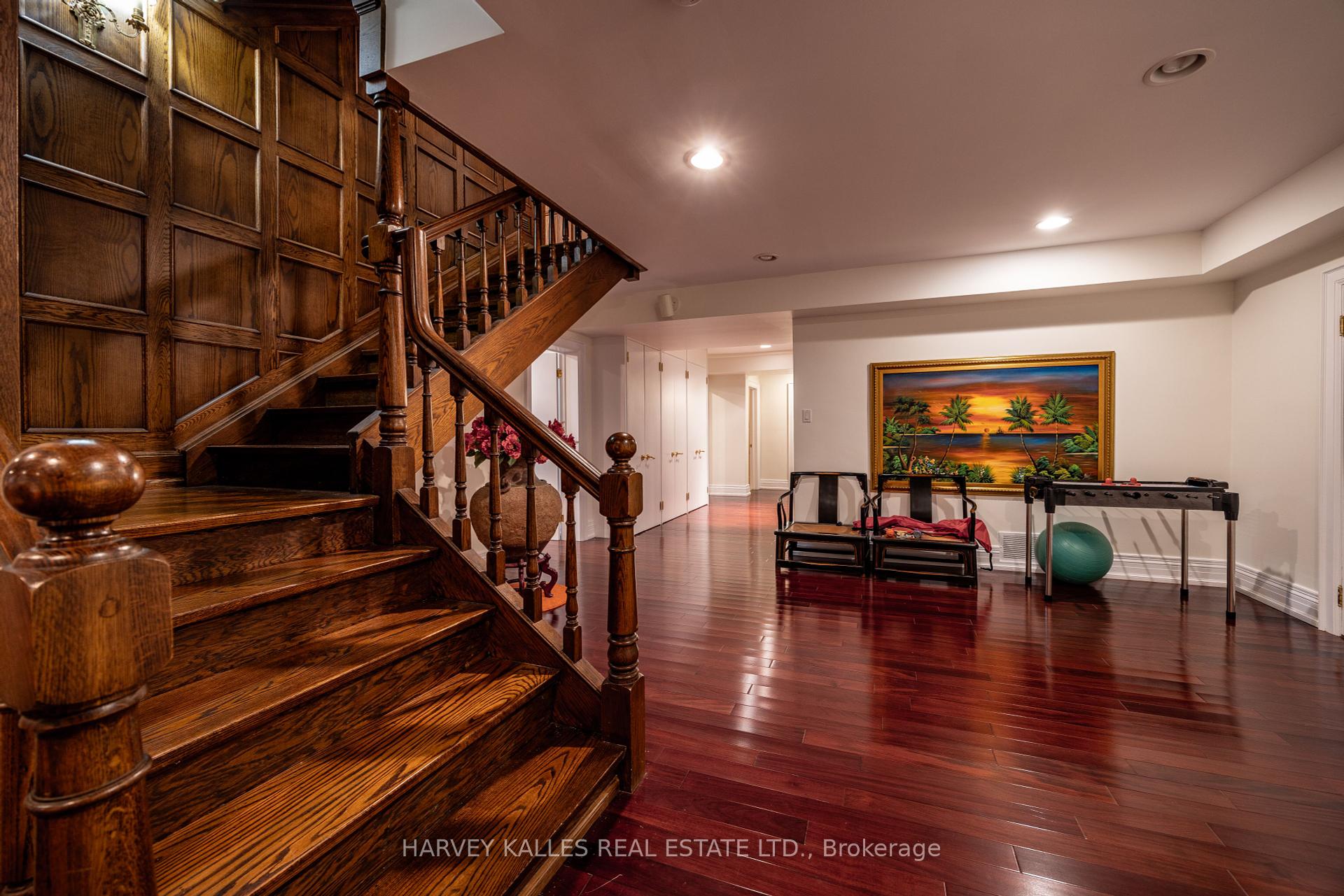 6 Versailles Crt, Toronto, ON M3B2A9 | 4 Bedroom 5 Bathroom Detached House | Image 30