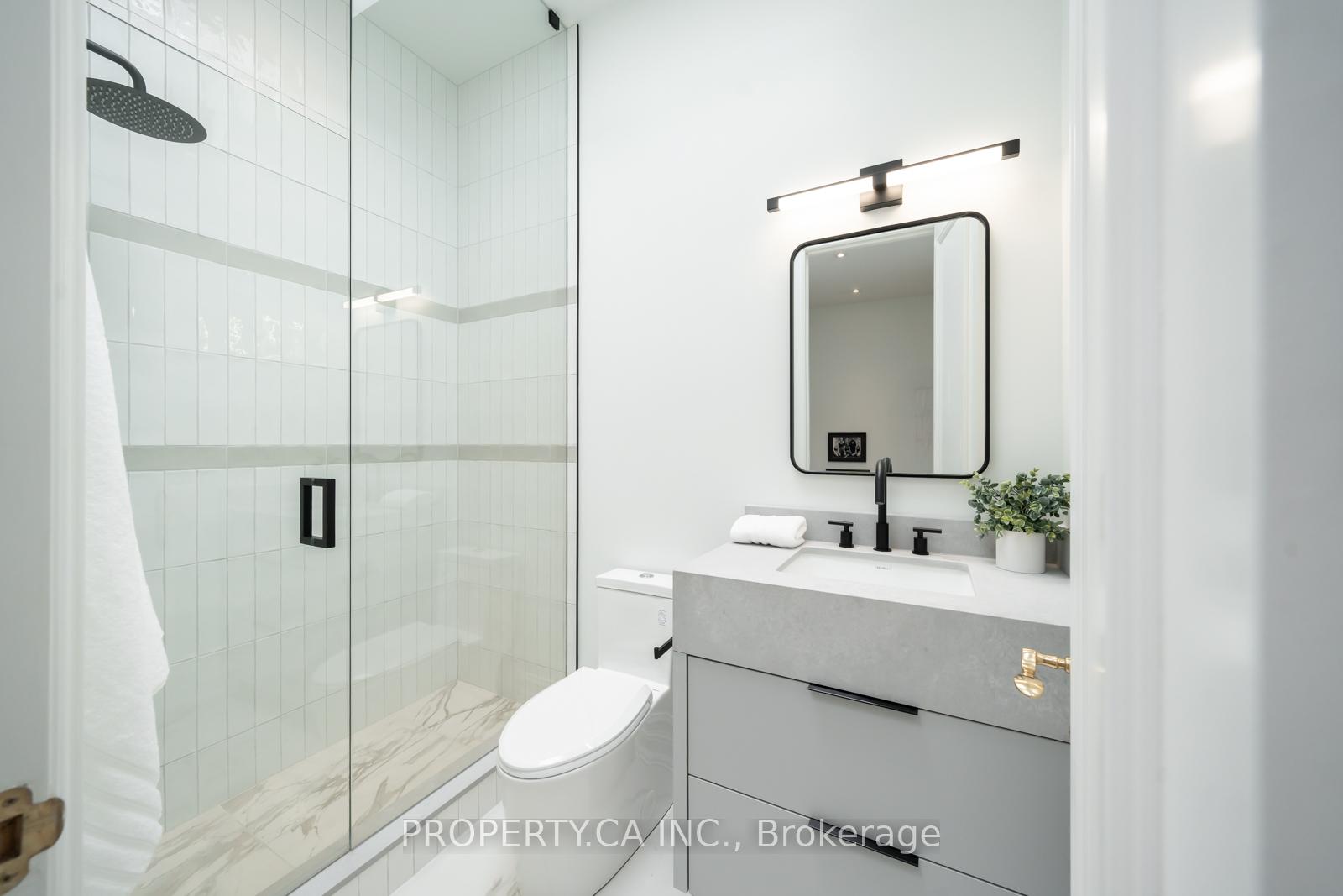 43 Bernard Ave, Toronto, ON M5R1R3 | 3 Bedroom 5 Bathroom Detached House | Image 17