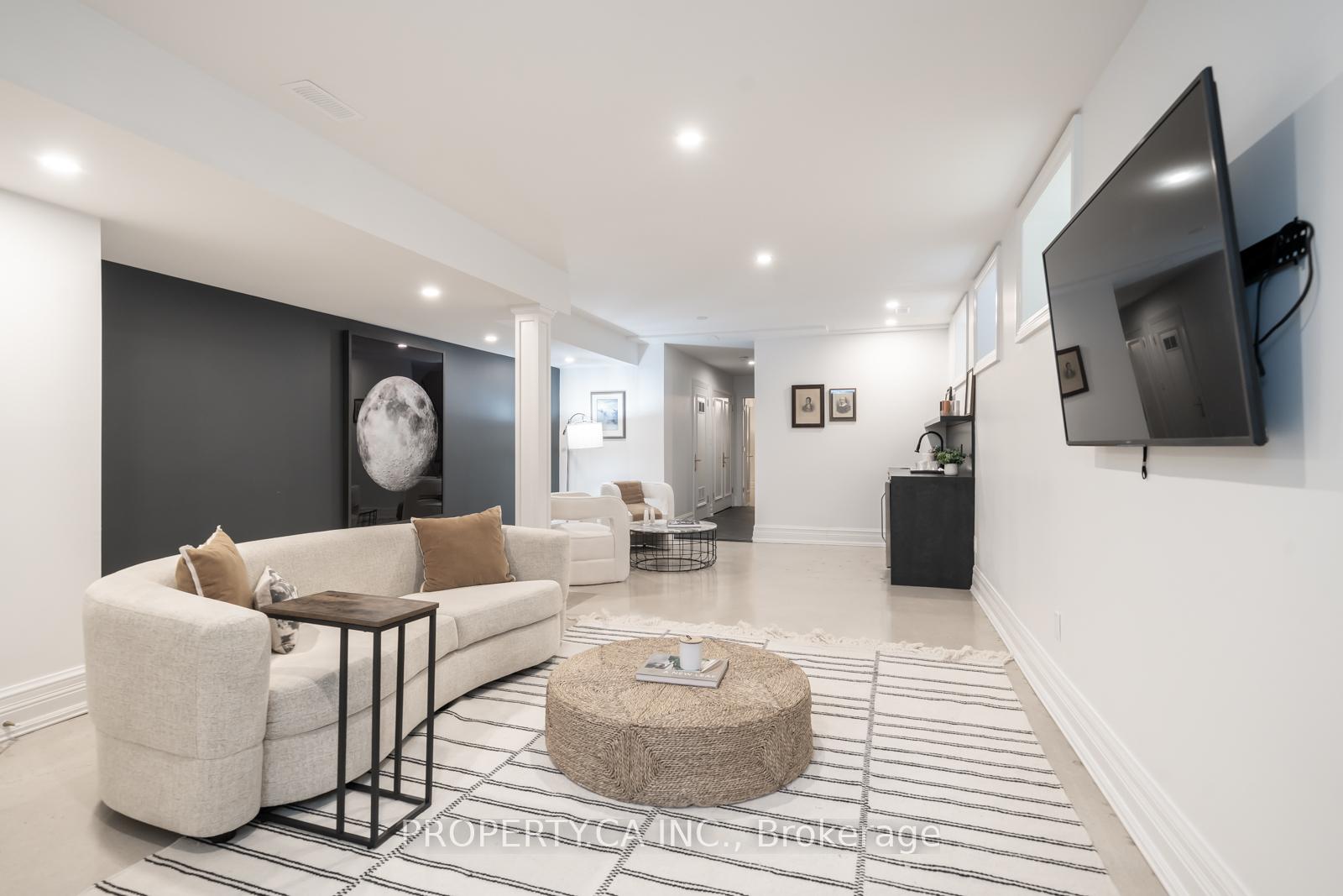 43 Bernard Ave, Toronto, ON M5R1R3 | 3 Bedroom 5 Bathroom Detached House | Image 18