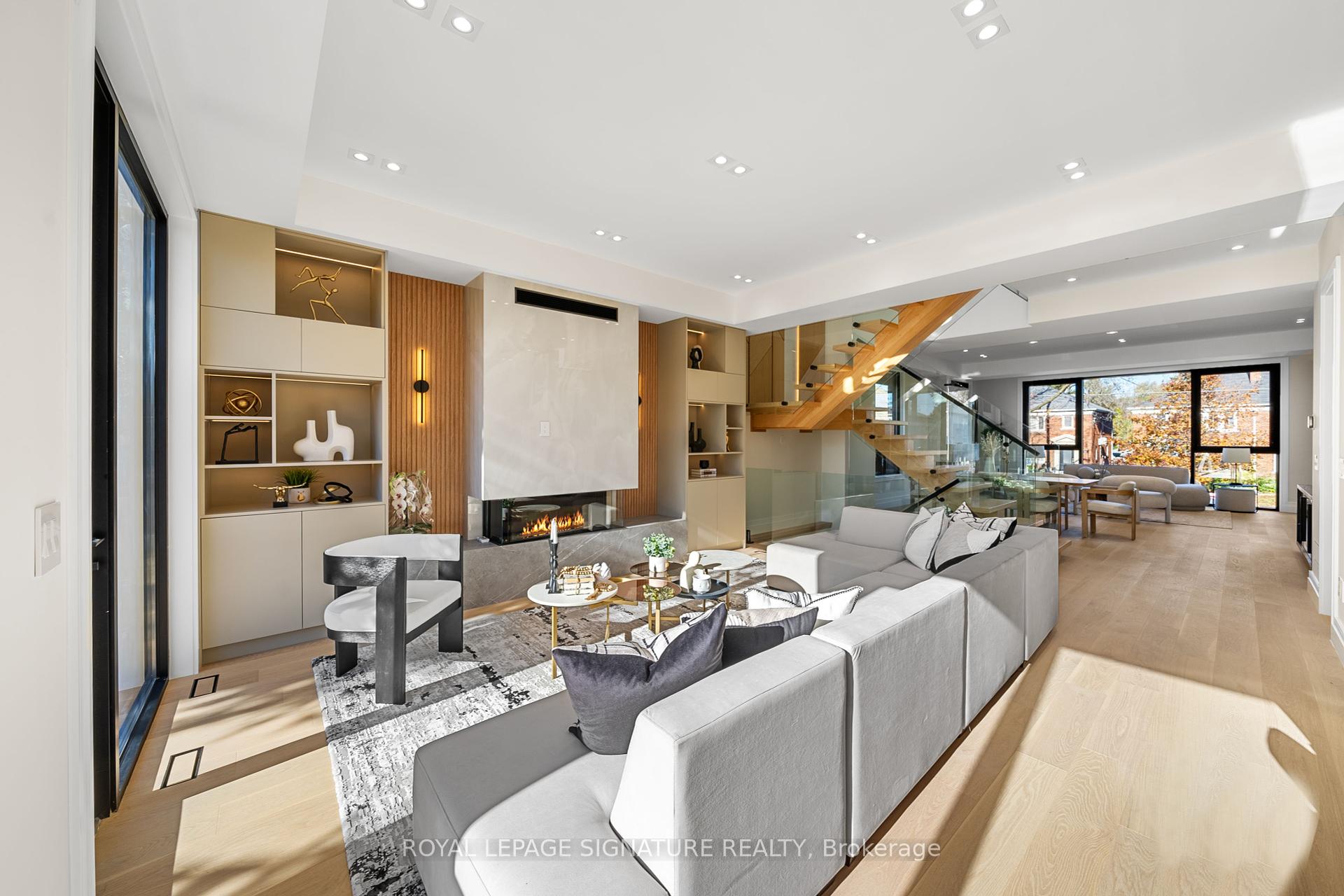 551 Broadway Ave, Toronto, ON M4G2S2 | 4 Bedroom 5 Bathroom Detached House | Image 12