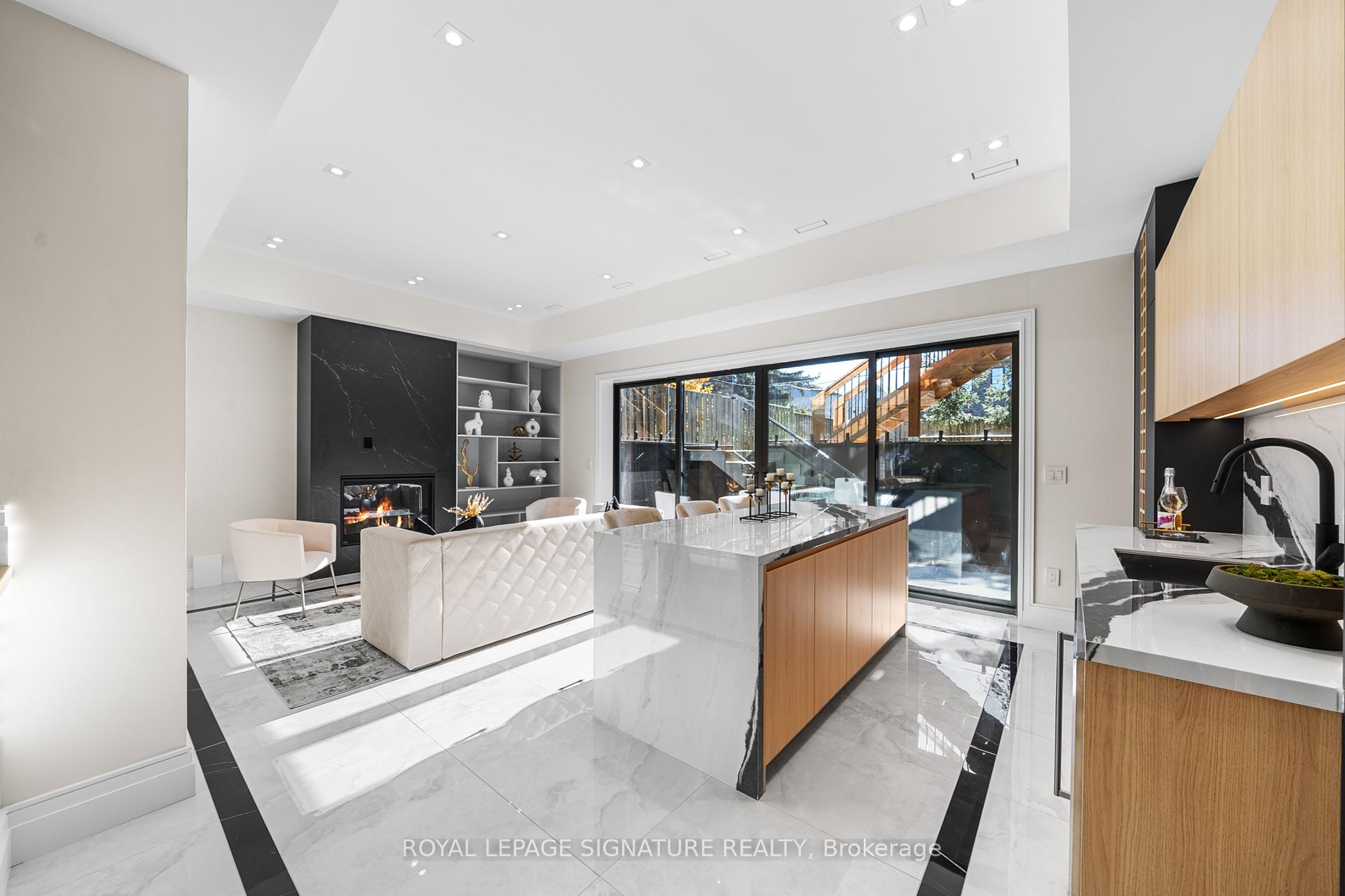 551 Broadway Ave, Toronto, ON M4G2S2 | 4 Bedroom 5 Bathroom Detached House | Image 28