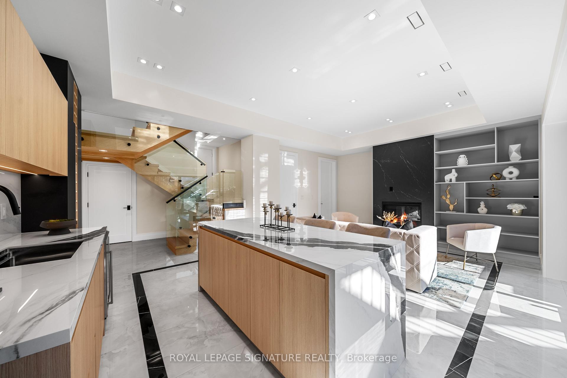 551 Broadway Ave, Toronto, ON M4G2S2 | 4 Bedroom 5 Bathroom Detached House | Image 29