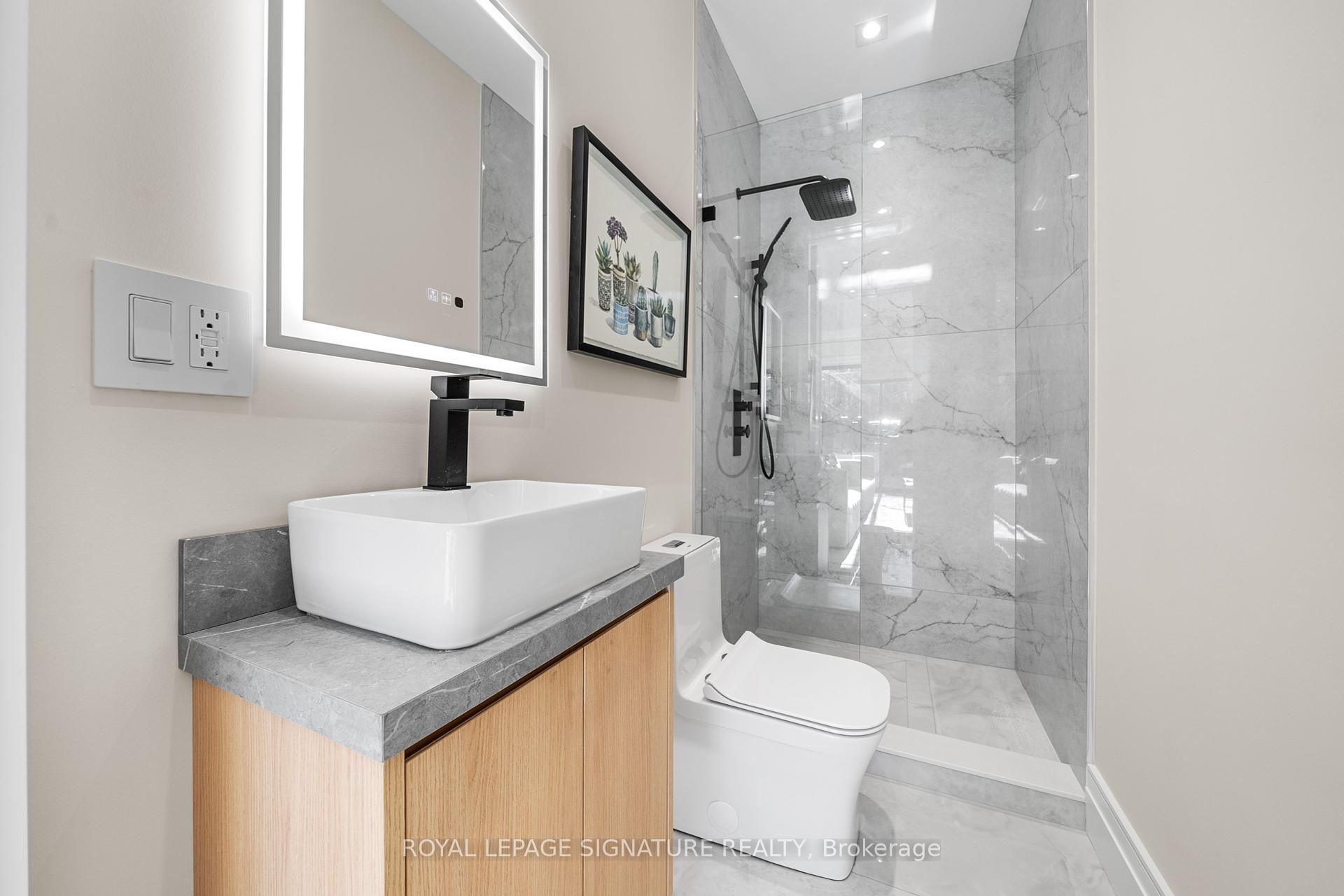 551 Broadway Ave, Toronto, ON M4G2S2 | 4 Bedroom 5 Bathroom Detached House | Image 31