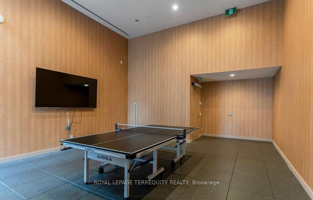 #3702 - 7 Grenville St W, Toronto, ON M4Y0E9 | 0 Bedroom 1 Bathroom Condo Apt | Image 11