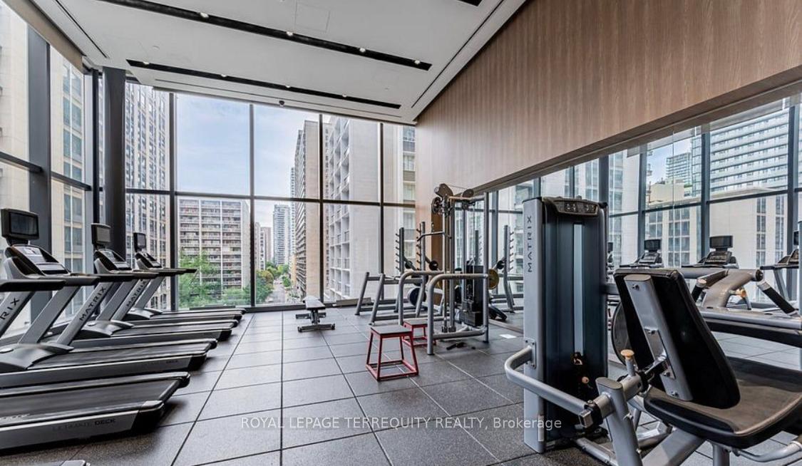 #3702 - 7 Grenville St W, Toronto, ON M4Y0E9 | 0 Bedroom 1 Bathroom Condo Apt | Image 14