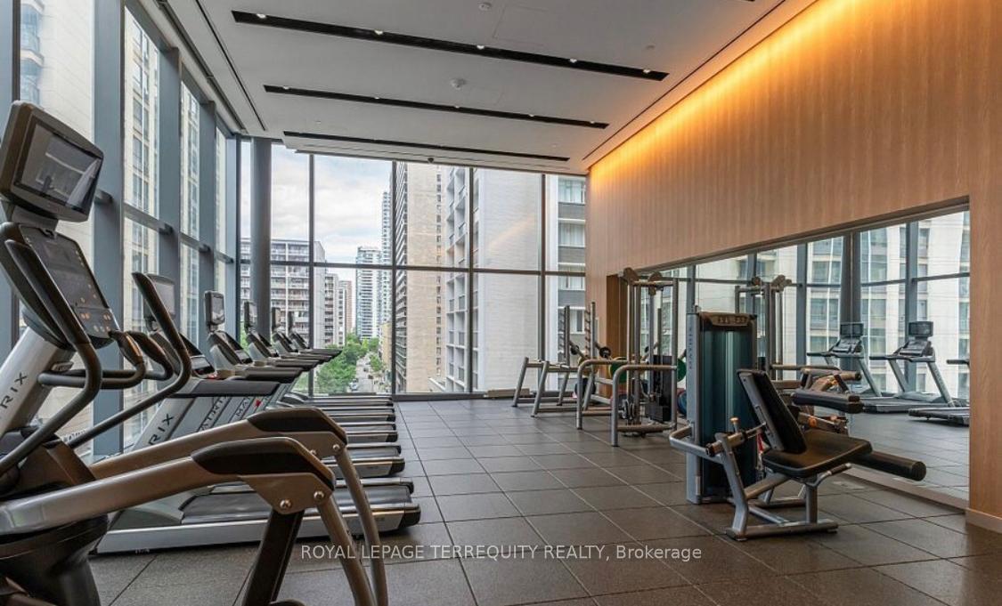 #3702 - 7 Grenville St W, Toronto, ON M4Y0E9 | 0 Bedroom 1 Bathroom Condo Apt | Image 15