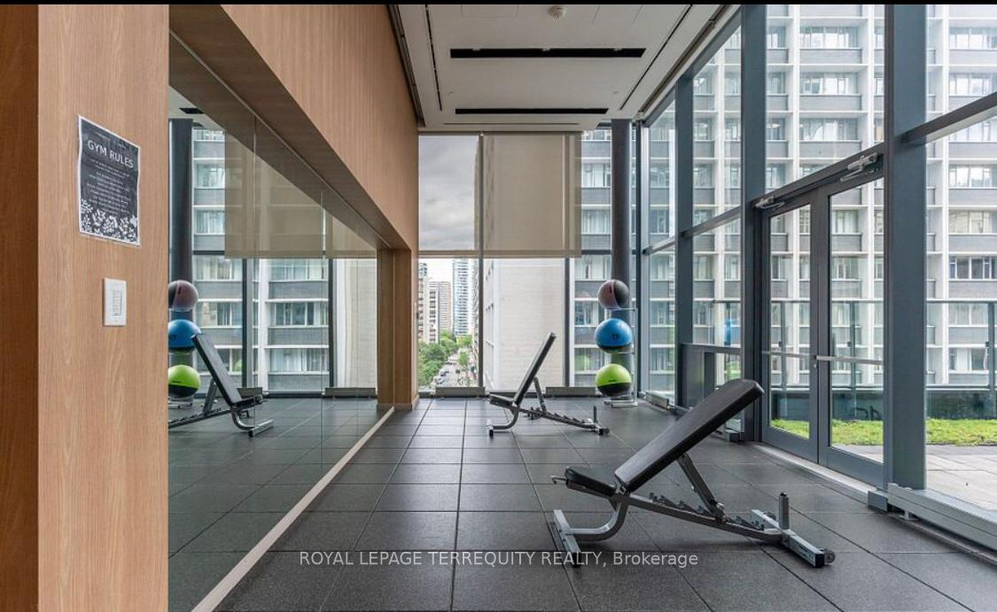 #3702 - 7 Grenville St W, Toronto, ON M4Y0E9 | 0 Bedroom 1 Bathroom Condo Apt | Image 16