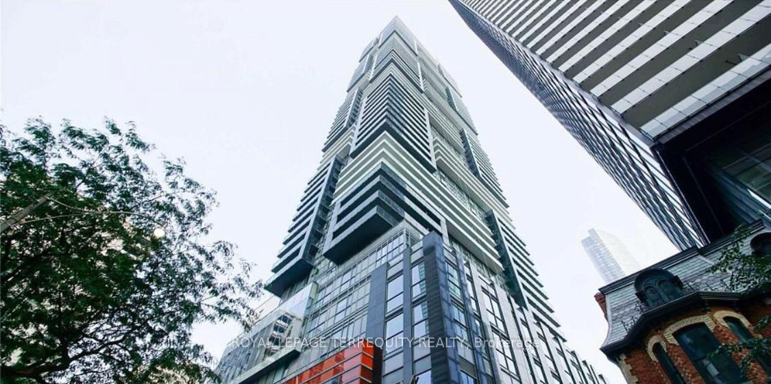#3702 - 7 Grenville St W, Toronto, ON M4Y0E9 | 0 Bedroom 1 Bathroom Condo Apt | Image 2
