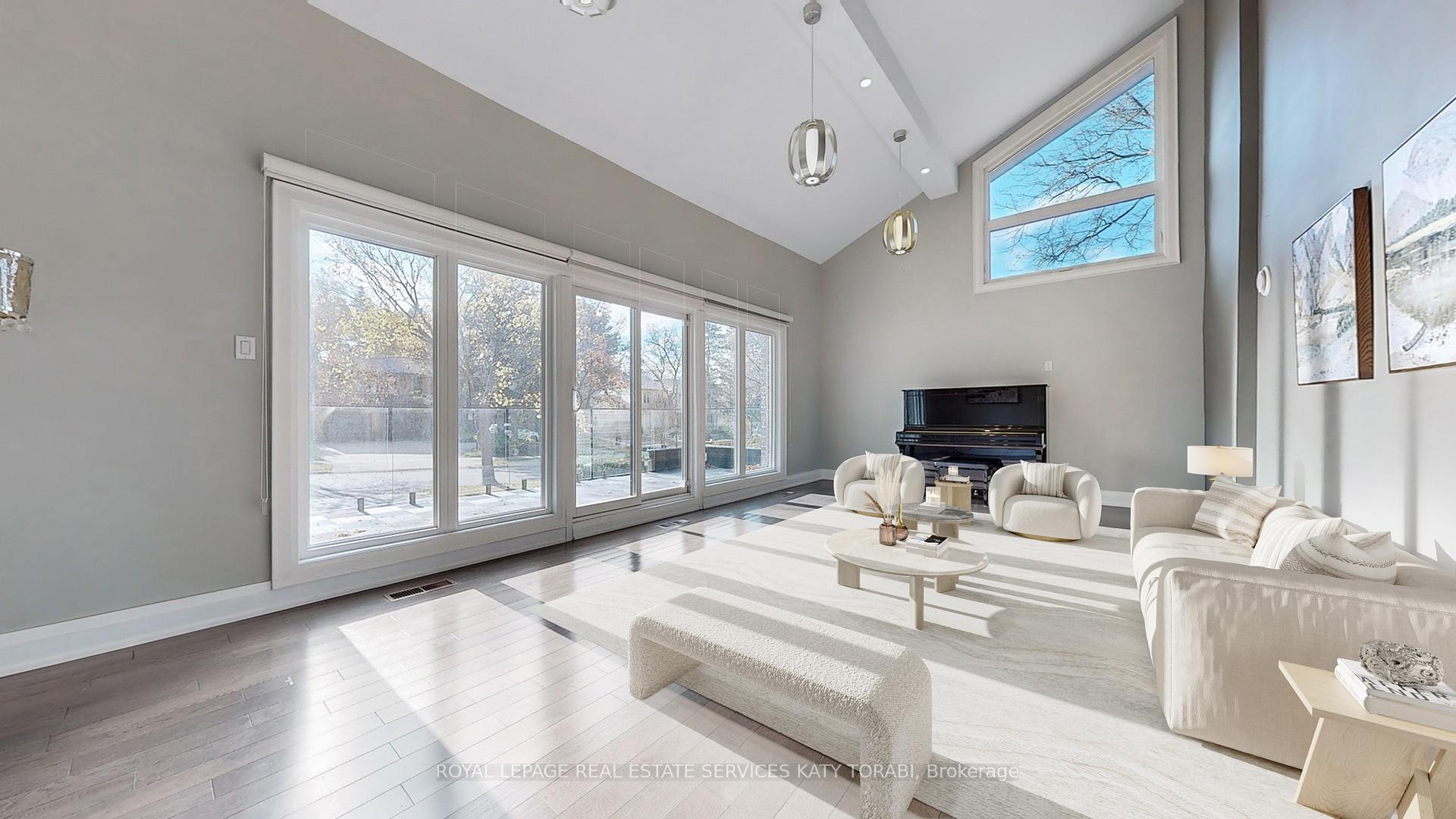 136 Denlow Blvd, Toronto, ON M3B3J2 | 4 Bedroom 5 Bathroom Detached House | Image 2