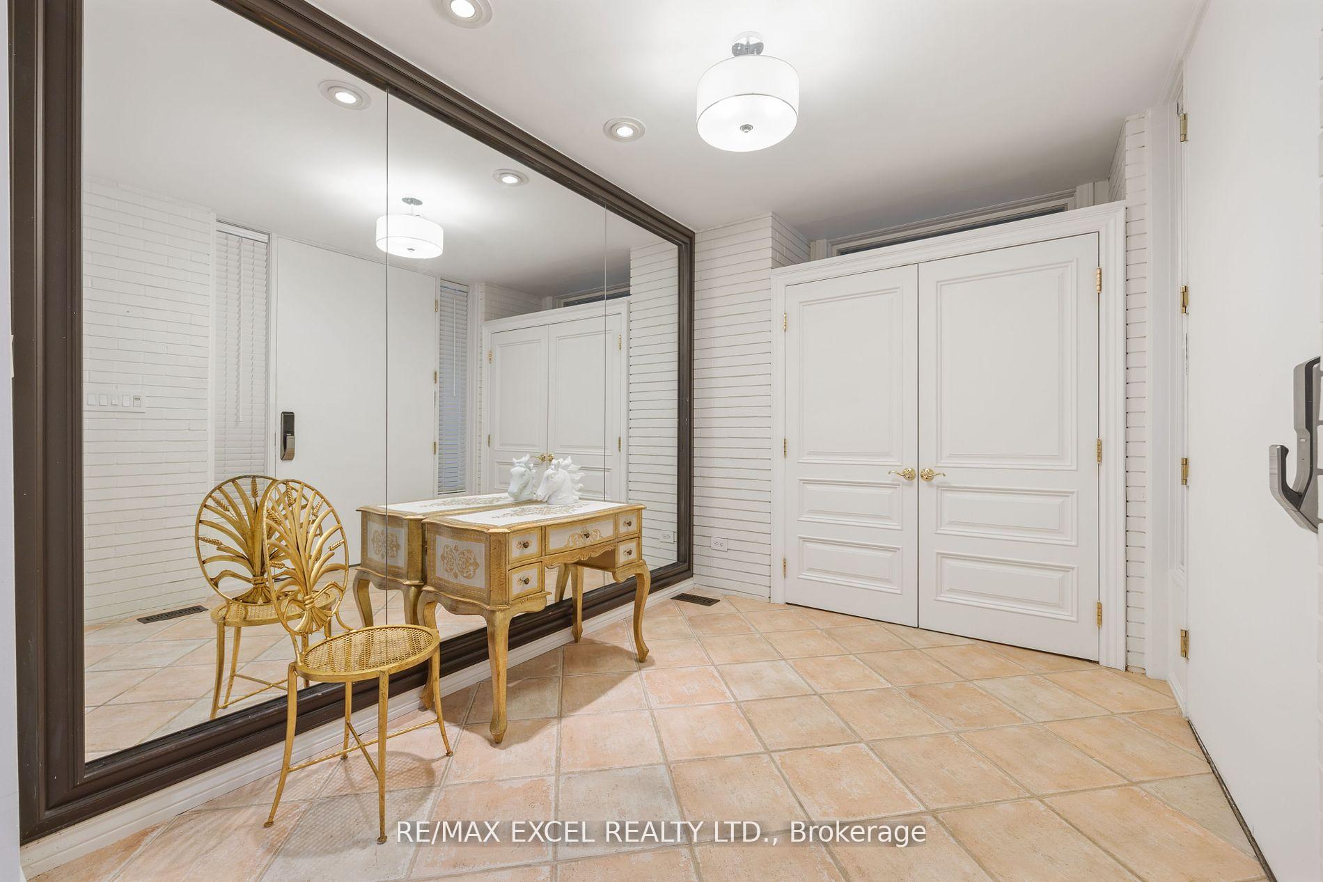 62 Wimpole Dr, Toronto, ON M2L2L3 | 4 Bedroom 6 Bathroom Detached House | Image 5