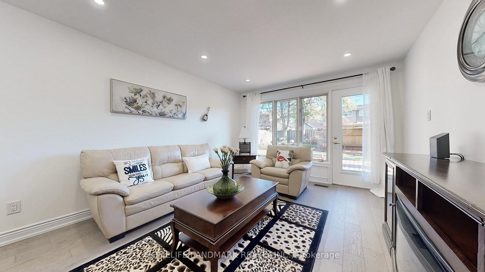 17 evermede Dr, Toronto, ON M3A2S2 | 3 Bedroom 2 Bathroom Detached House | Image 1