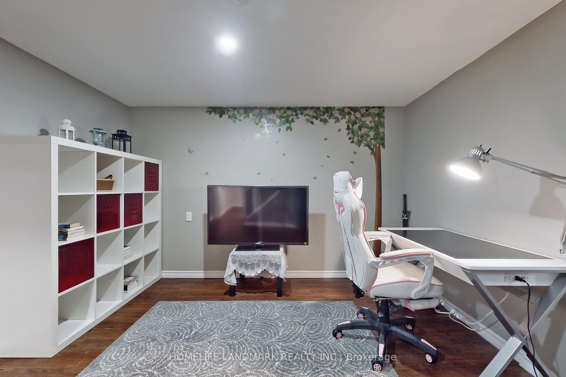 17 evermede Dr, Toronto, ON M3A2S2 | 3 Bedroom 2 Bathroom Detached House | Image 21