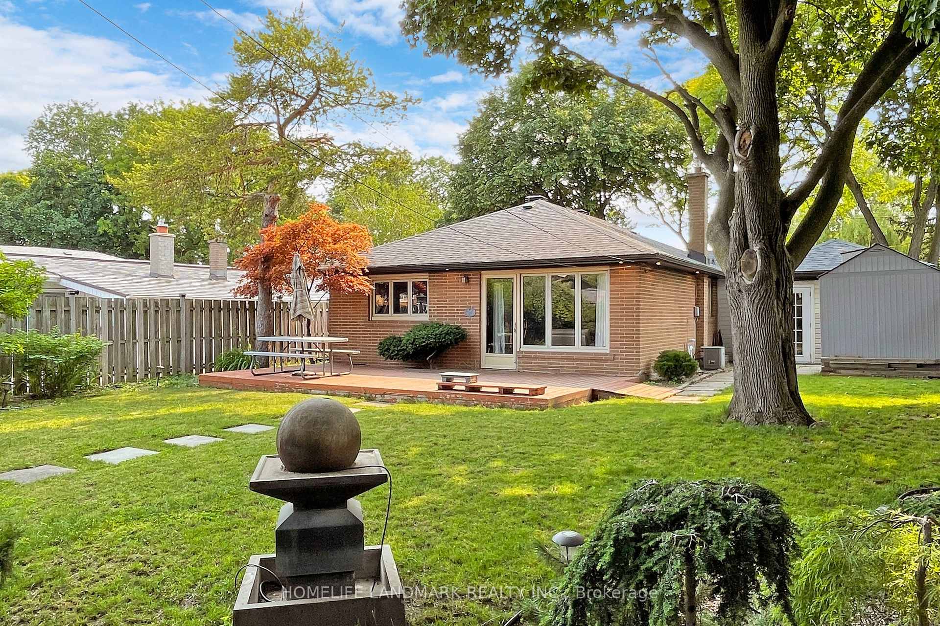 17 evermede Dr, Toronto, ON M3A2S2 | 3 Bedroom 2 Bathroom Detached House | Image 25