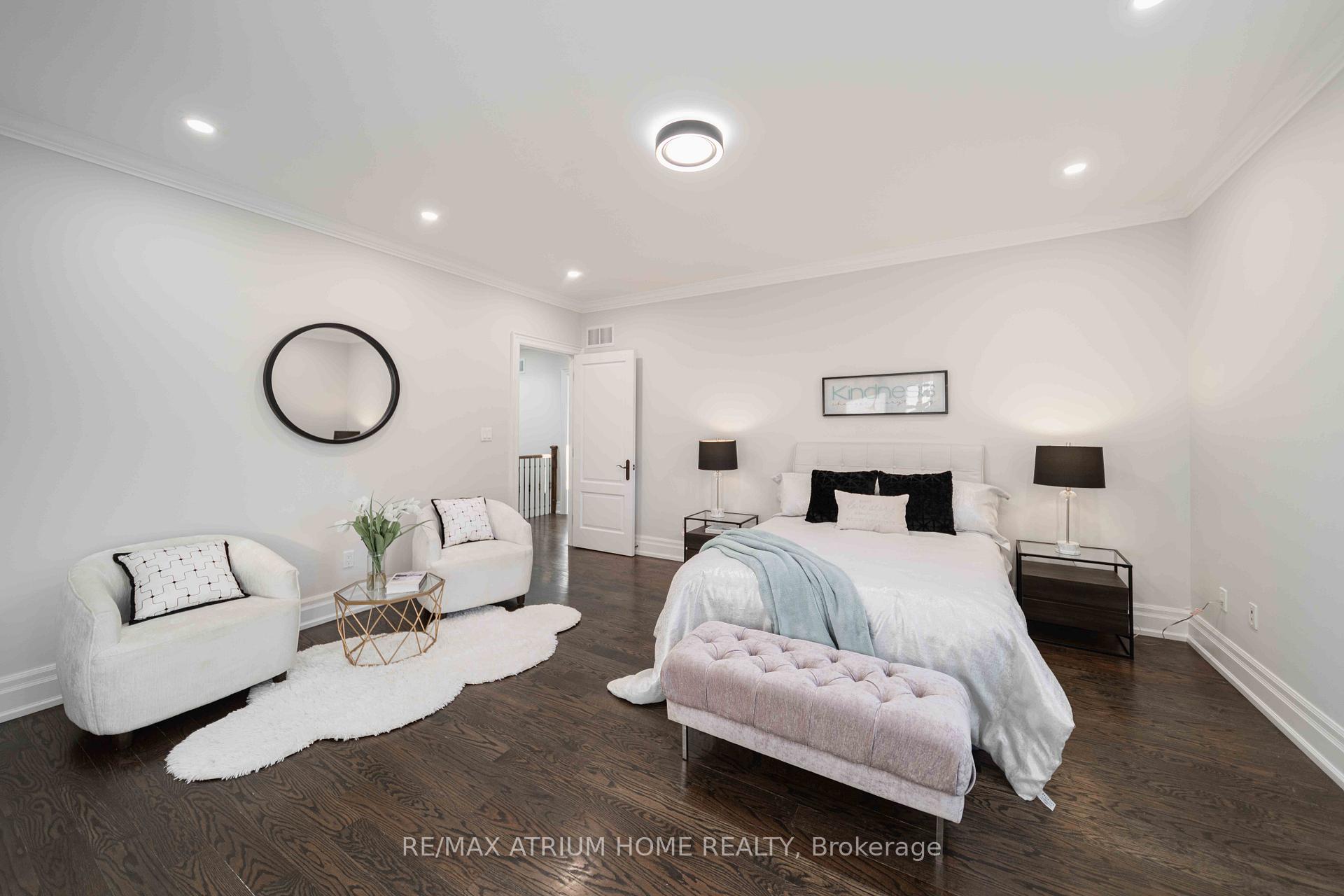 116 Church Ave, Toronto, ON M2N4G2 | 4 Bedroom 6 Bathroom Detached House | Image 18