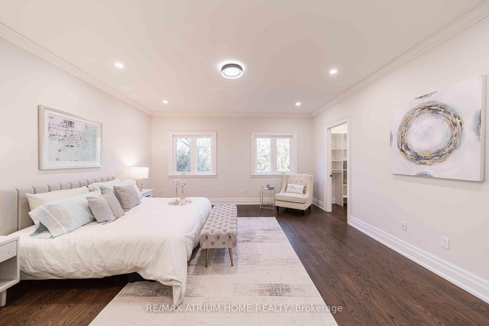 116 Church Ave, Toronto, ON M2N4G2 | 4 Bedroom 6 Bathroom Detached House | Image 24