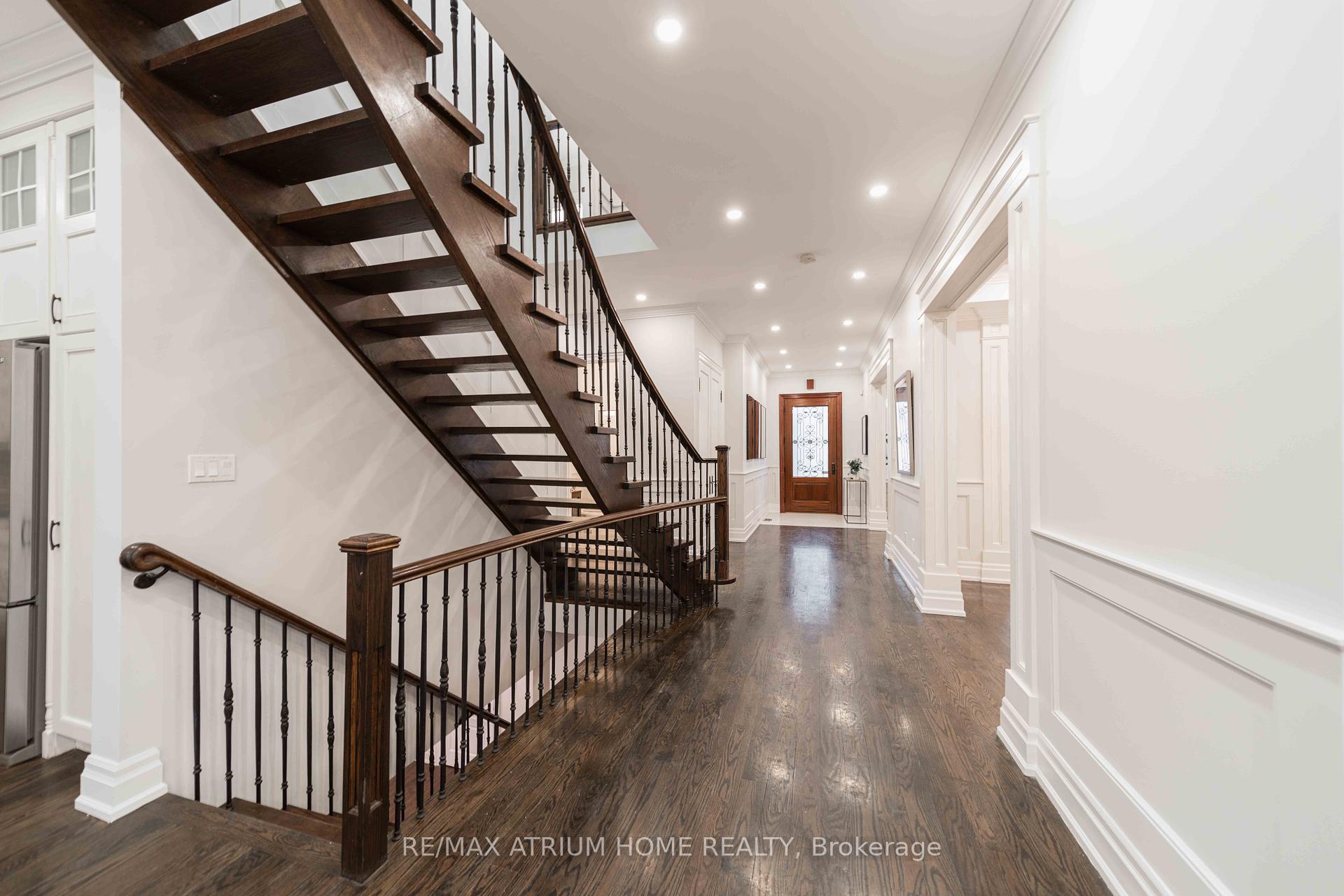 116 Church Ave, Toronto, ON M2N4G2 | 4 Bedroom 6 Bathroom Detached House | Image 9