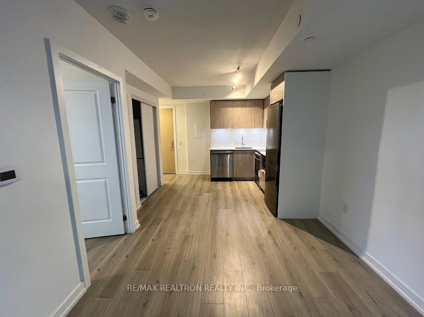 #1304 - 395 Bloor St E, Toronto, ON M4W0B4 | 1 Bedroom 1 Bathroom Condo Apt | Image 8