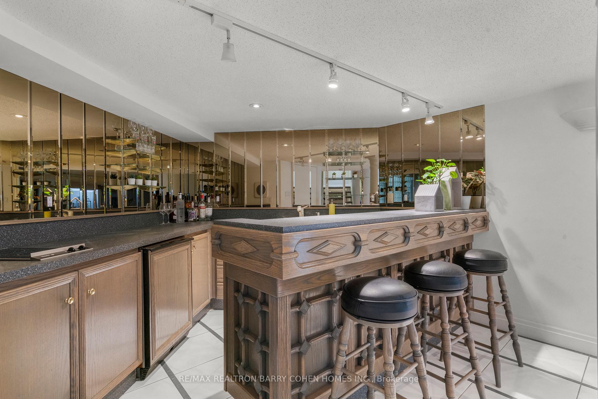 4 Chipstead Rd, Toronto, ON M3B3E6 | 4 Bedroom 5 Bathroom Detached House | Image 26