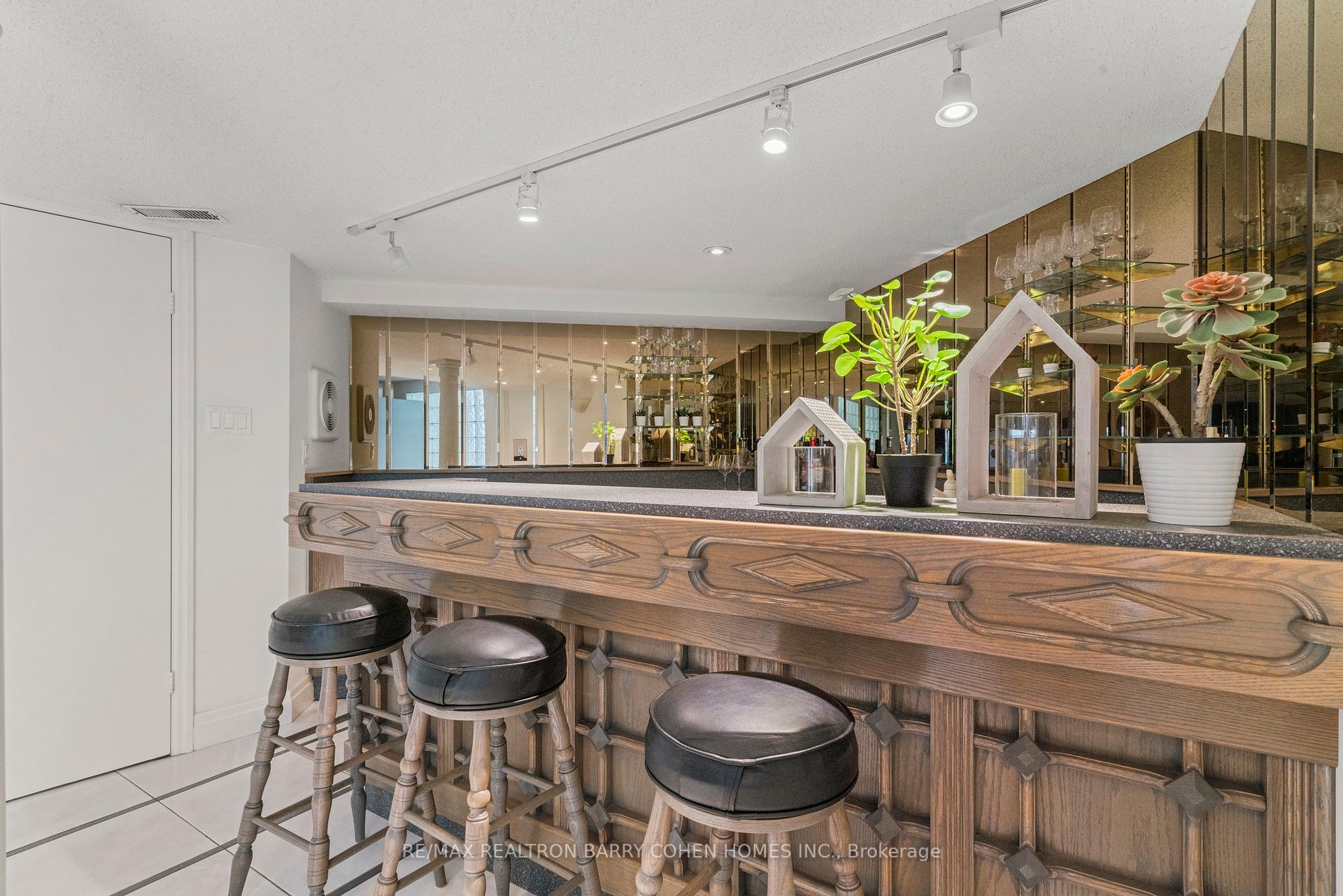 4 Chipstead Rd, Toronto, ON M3B3E6 | 4 Bedroom 5 Bathroom Detached House | Image 27