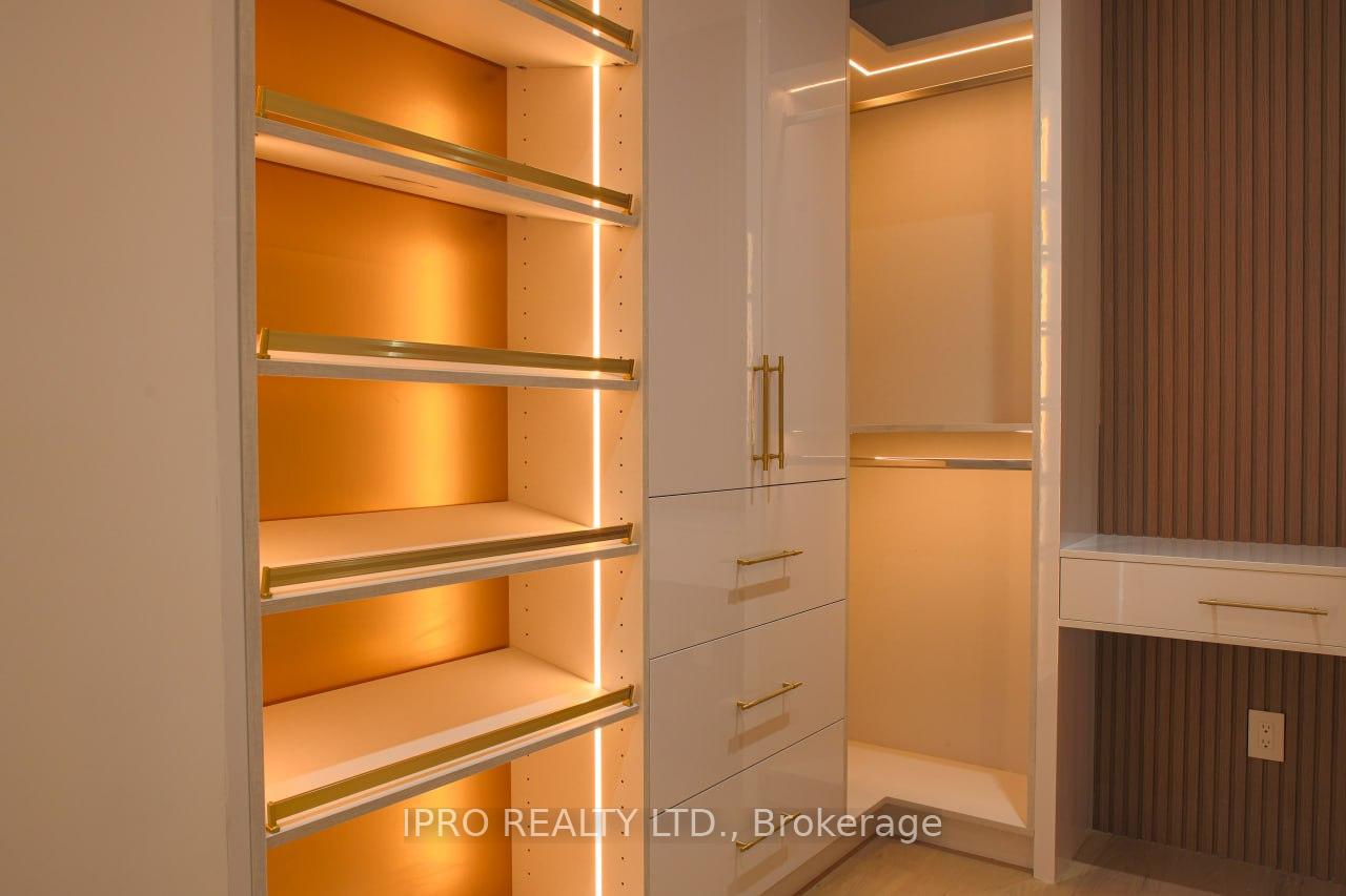 2970B Bayview Ave, Toronto, ON M2N5K7 | 4 Bedroom 5 Bathroom Detached House | Image 15