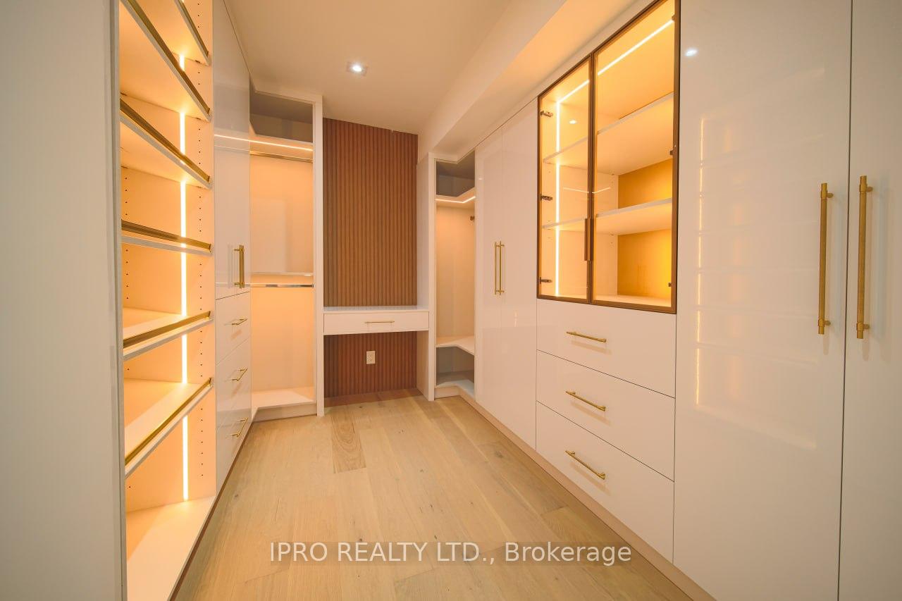 2970B Bayview Ave, Toronto, ON M2N5K7 | 4 Bedroom 5 Bathroom Detached House | Image 24