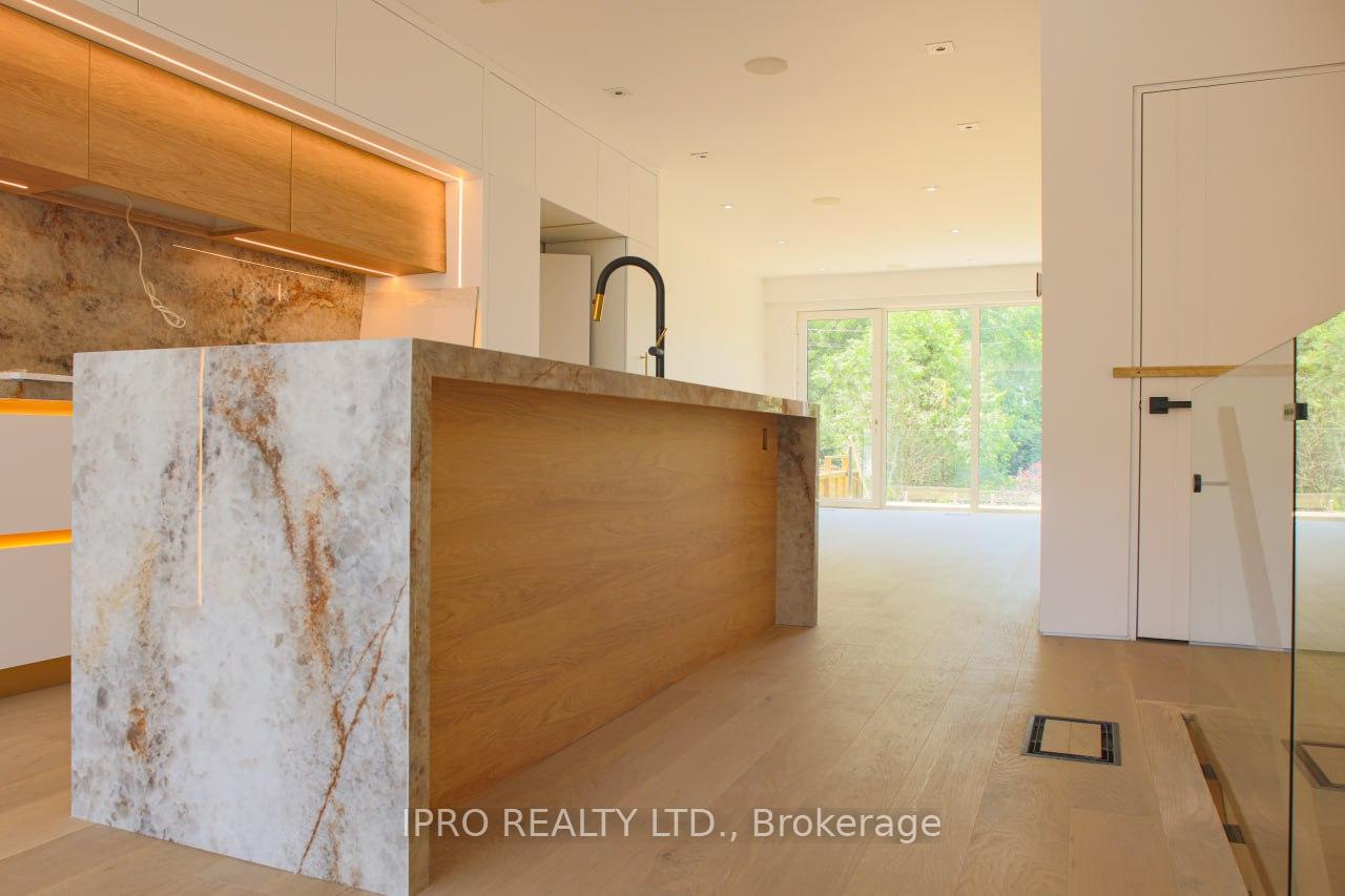 2970B Bayview Ave, Toronto, ON M2N5K7 | 4 Bedroom 5 Bathroom Detached House | Image 6