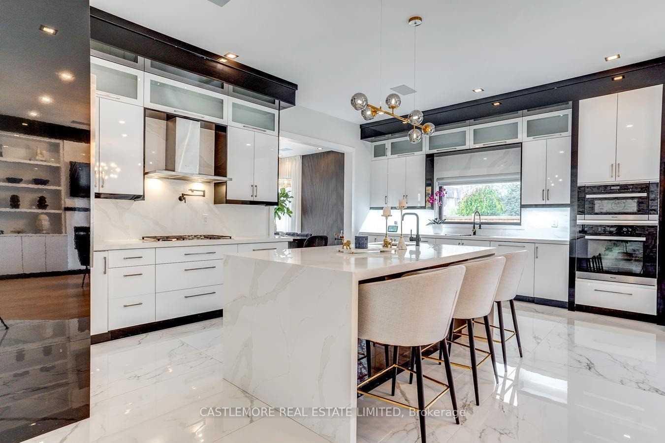 52 Grantbrook St, Toronto, ON M2R2E9 | 4 Bedroom 6 Bathroom Detached House | Image 3