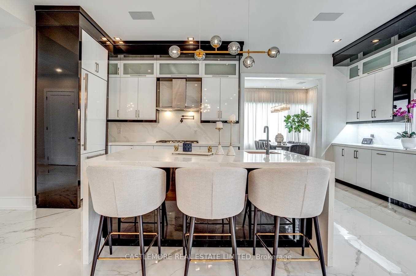 52 Grantbrook St, Toronto, ON M2R2E9 | 4 Bedroom 6 Bathroom Detached House | Image 4