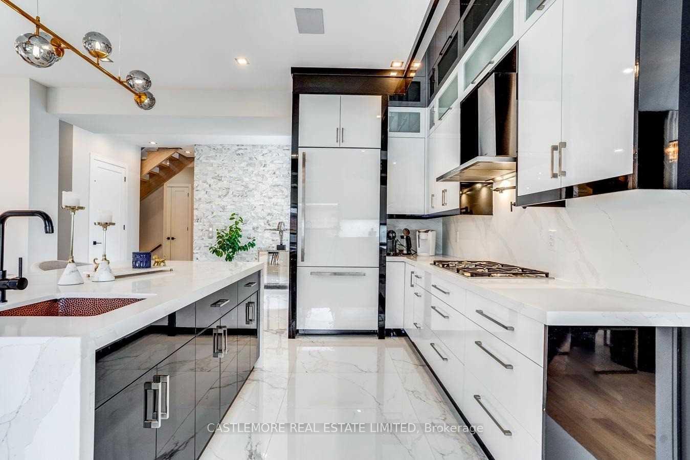 52 Grantbrook St, Toronto, ON M2R2E9 | 4 Bedroom 6 Bathroom Detached House | Image 5