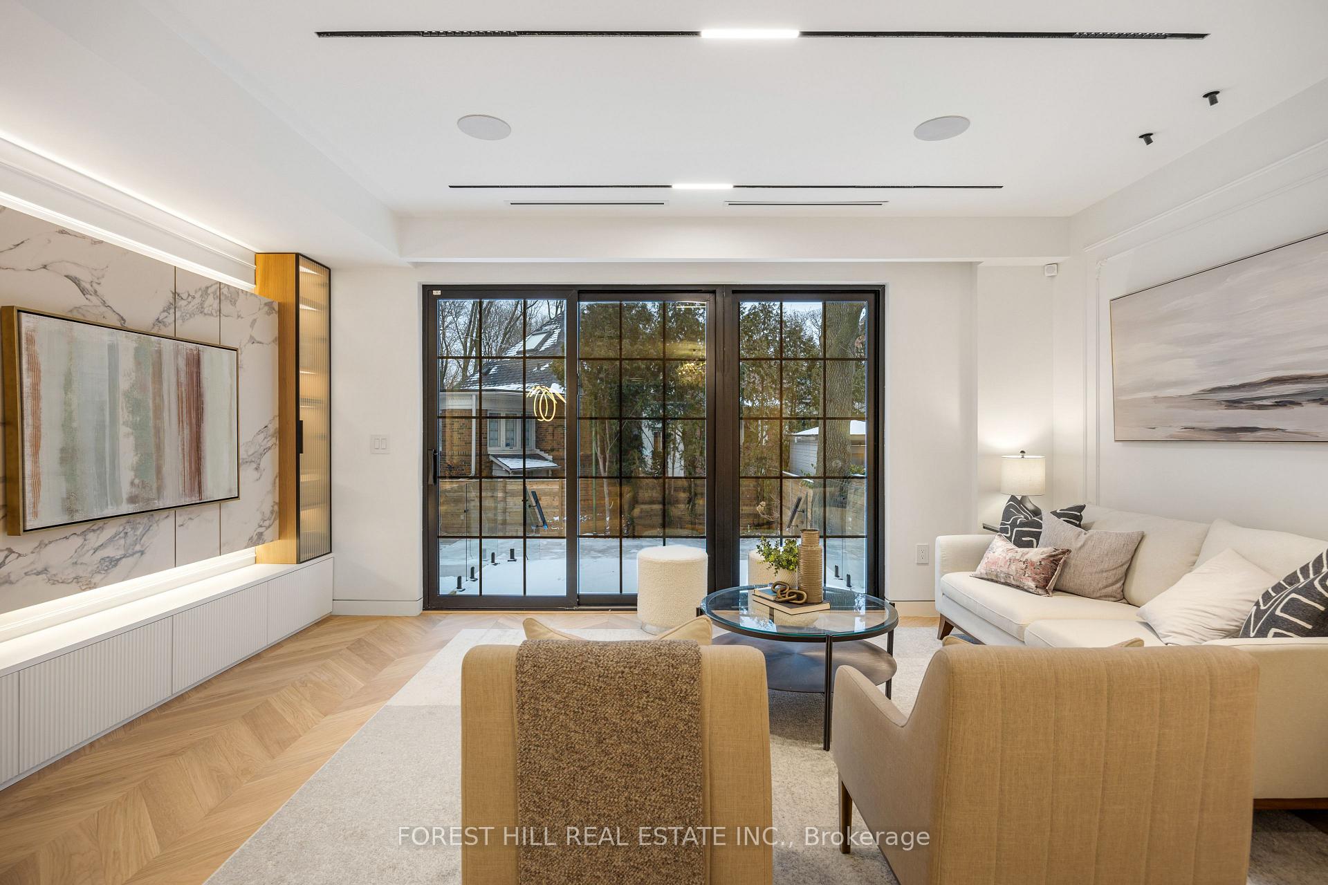 127 Welland Ave, Toronto, ON M4T2J4 | 4 Bedroom 5 Bathroom Detached House | Image 13