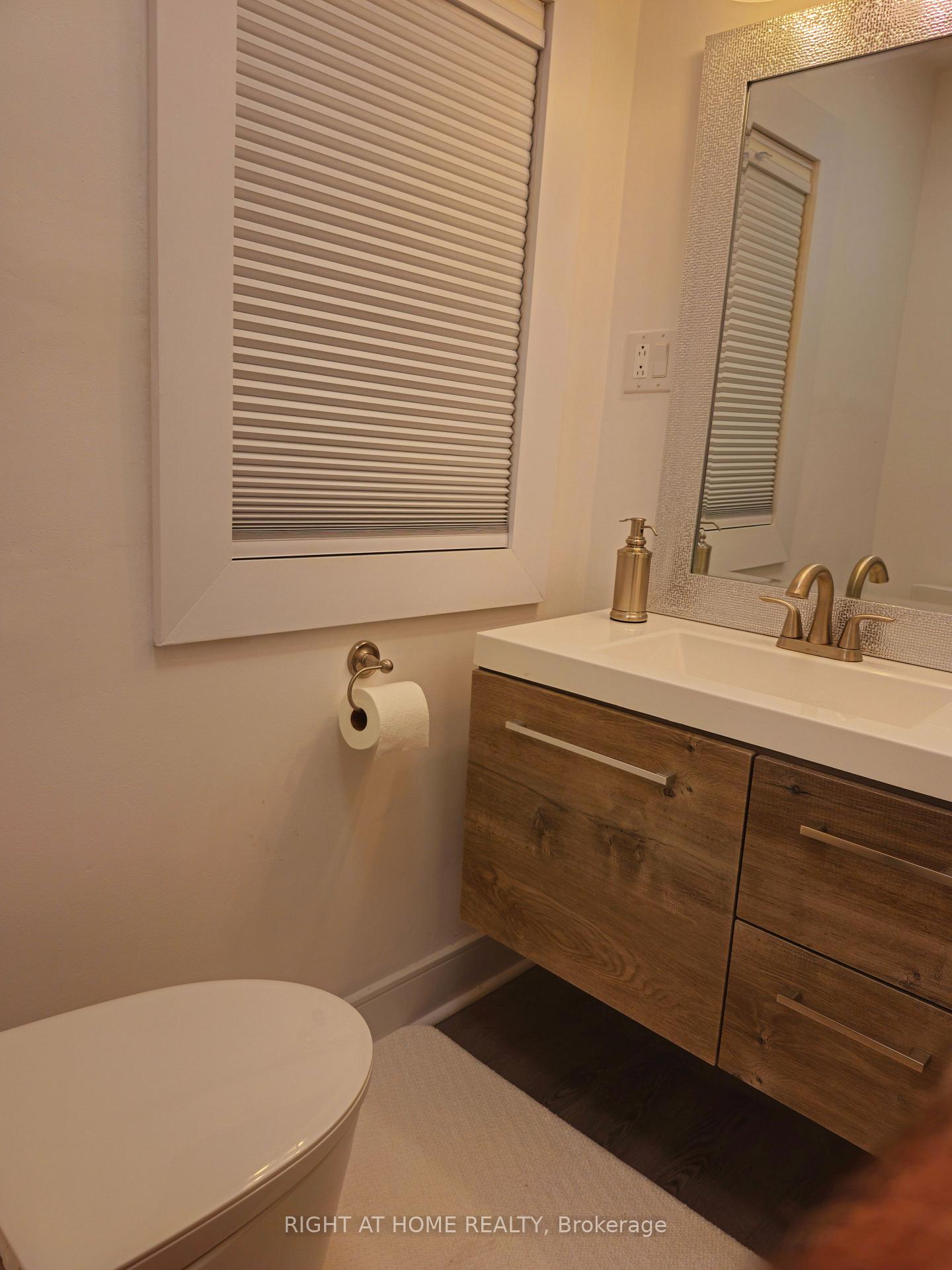 310 Senlac Rd, Toronto, ON M2R1R1 | 3 Bedroom 3 Bathroom Detached House | Image 24