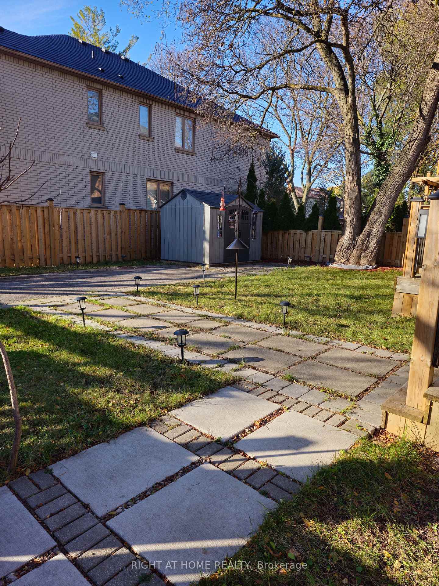 310 Senlac Rd, Toronto, ON M2R1R1 | 3 Bedroom 3 Bathroom Detached House | Image 5