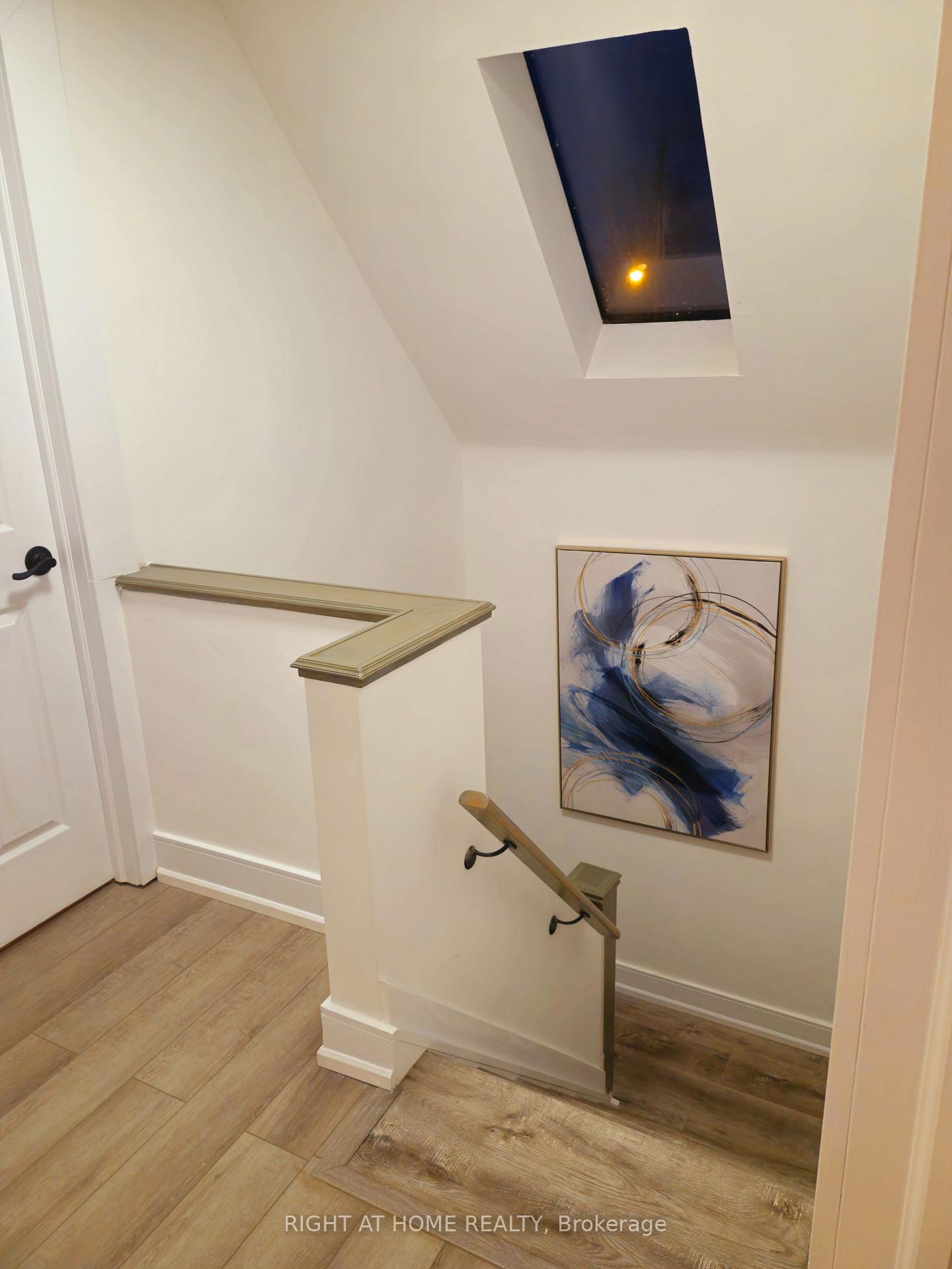 310 Senlac Rd, Toronto, ON M2R1R1 | 3 Bedroom 3 Bathroom Detached House | Image 7