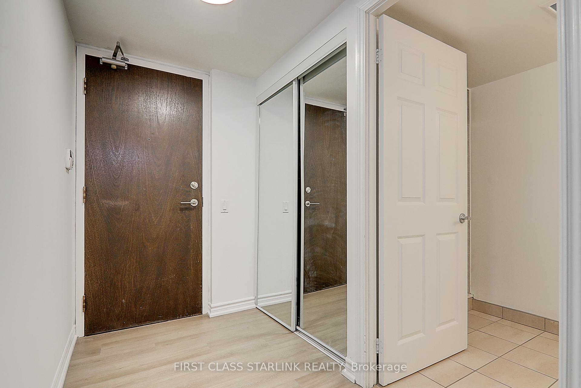 #302 - 388 Bloor St E, Toronto, ON M4W3W9 | 2 Bedroom 2 Bathroom Condo Apt | Image 7