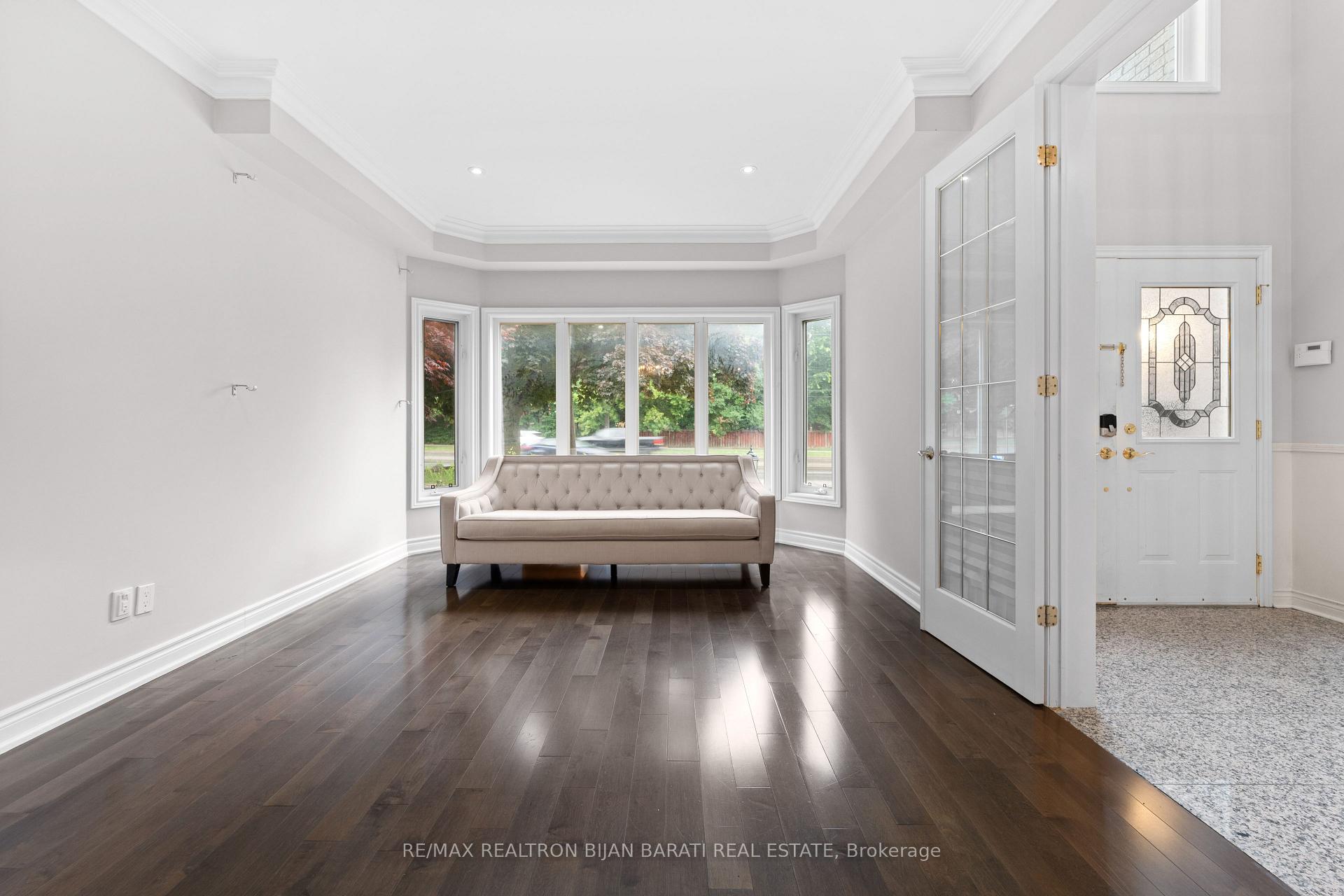 3022 Bayview Ave, Toronto, ON M2N5L1 | 4 Bedroom 5 Bathroom Detached House | Image 3