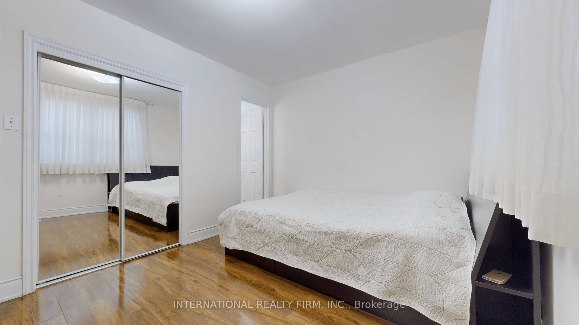 188 Pleasant Ave, Toronto, ON M2M1M3 | 3 Bedroom 4 Bathroom Detached House | Image 11