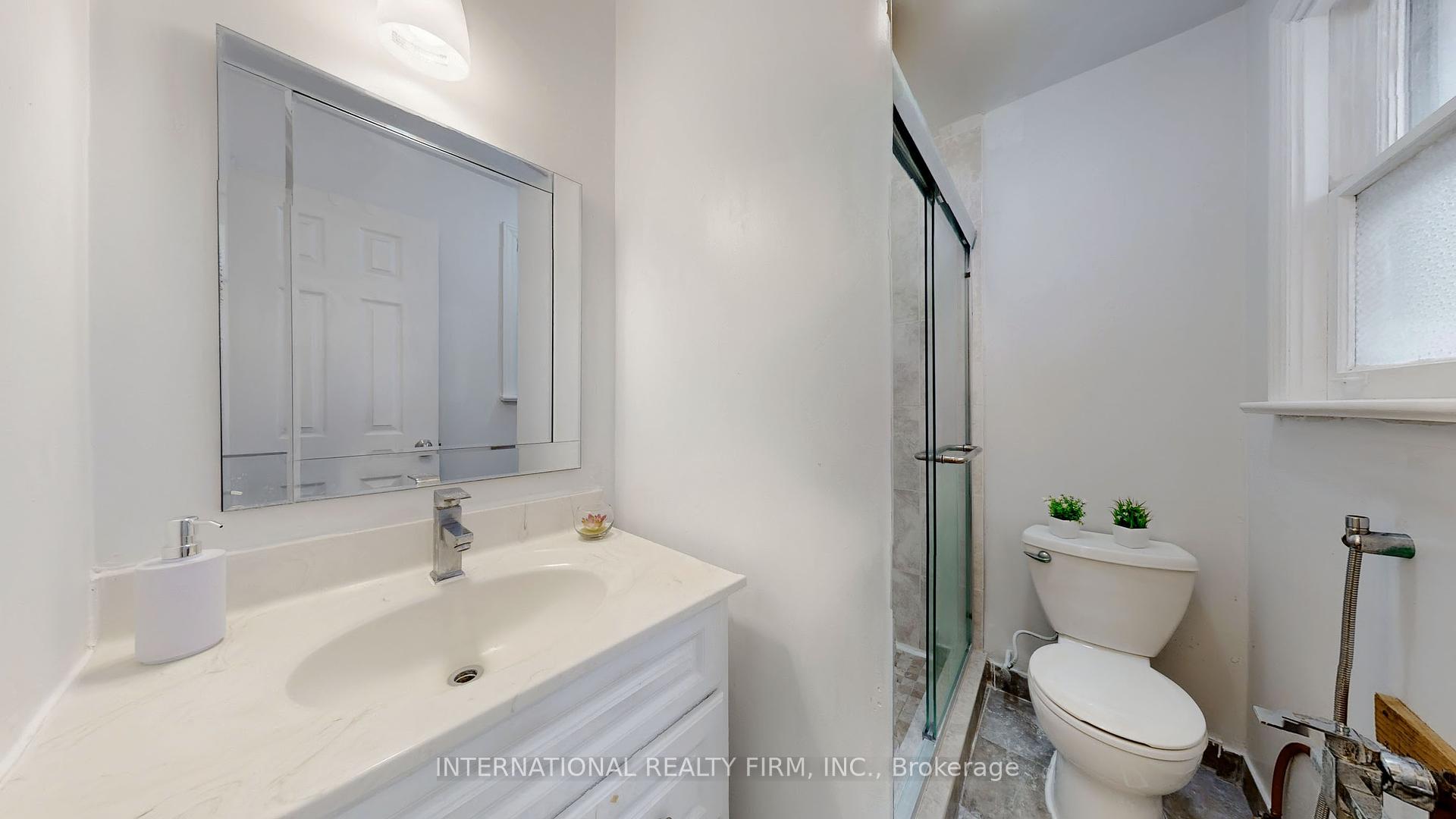 188 Pleasant Ave, Toronto, ON M2M1M3 | 3 Bedroom 4 Bathroom Detached House | Image 13