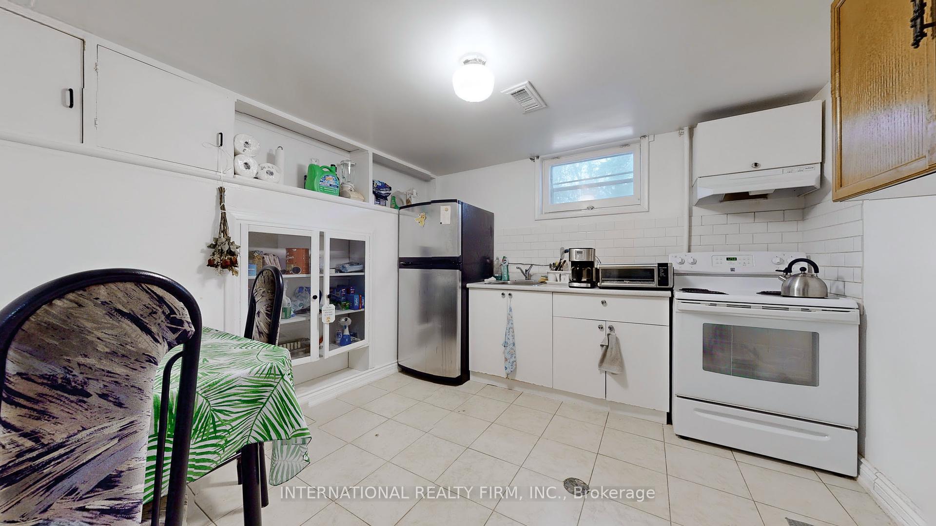 188 Pleasant Ave, Toronto, ON M2M1M3 | 3 Bedroom 4 Bathroom Detached House | Image 20